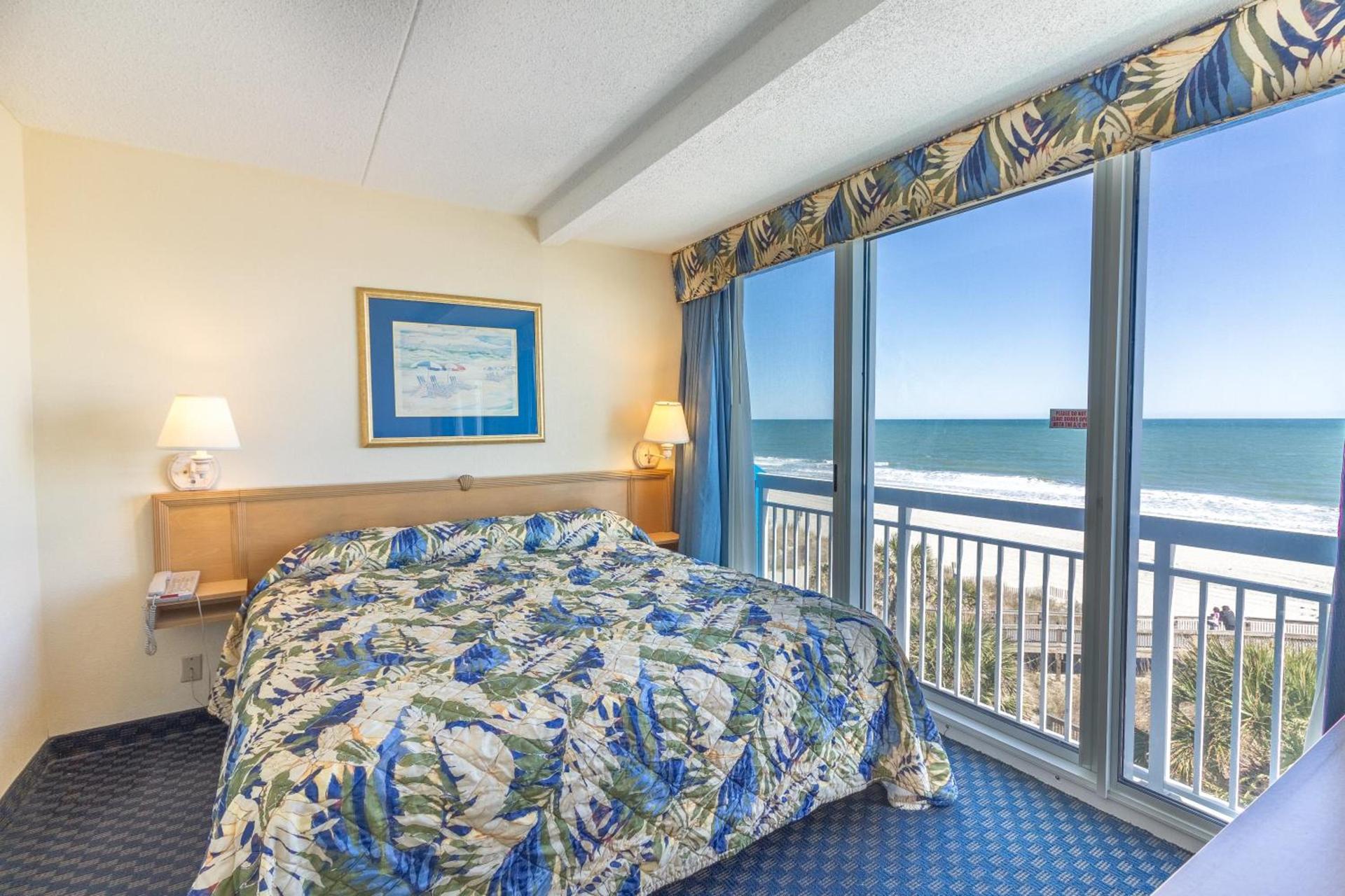 Yachtsman Oceanfront Resort photo 37