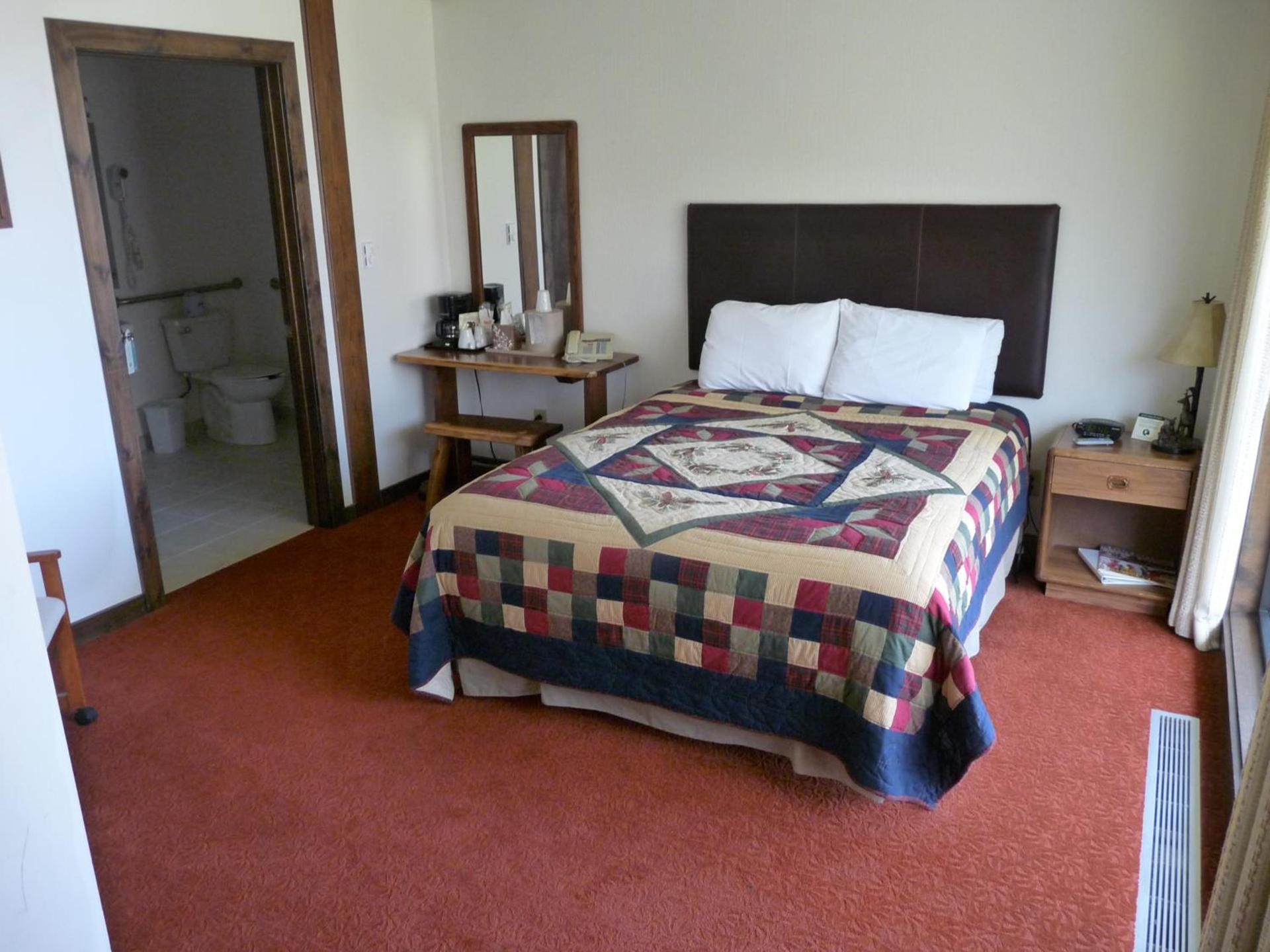 RiverBank Lodge photo 13
