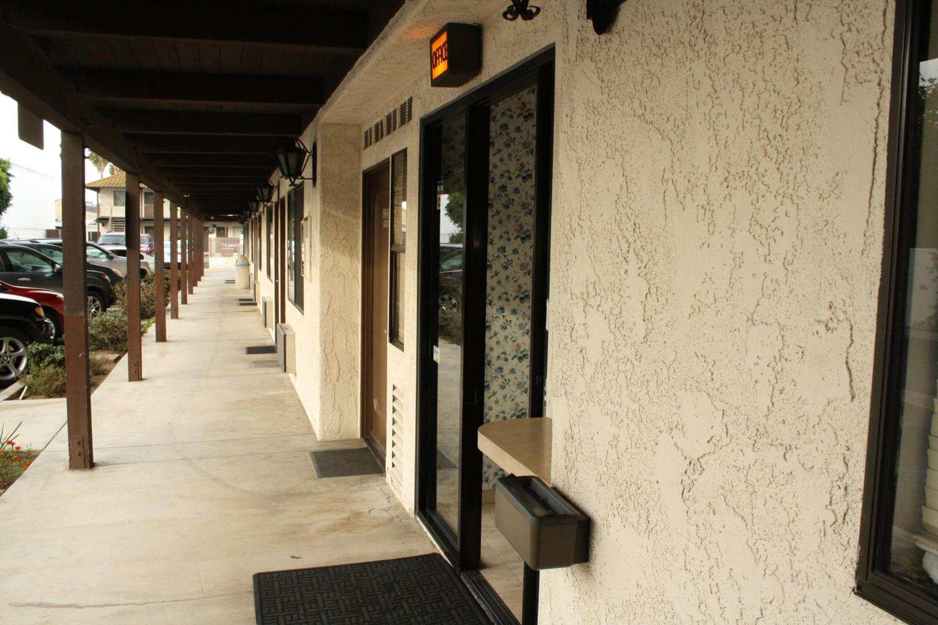 Cozy Inn photo 53