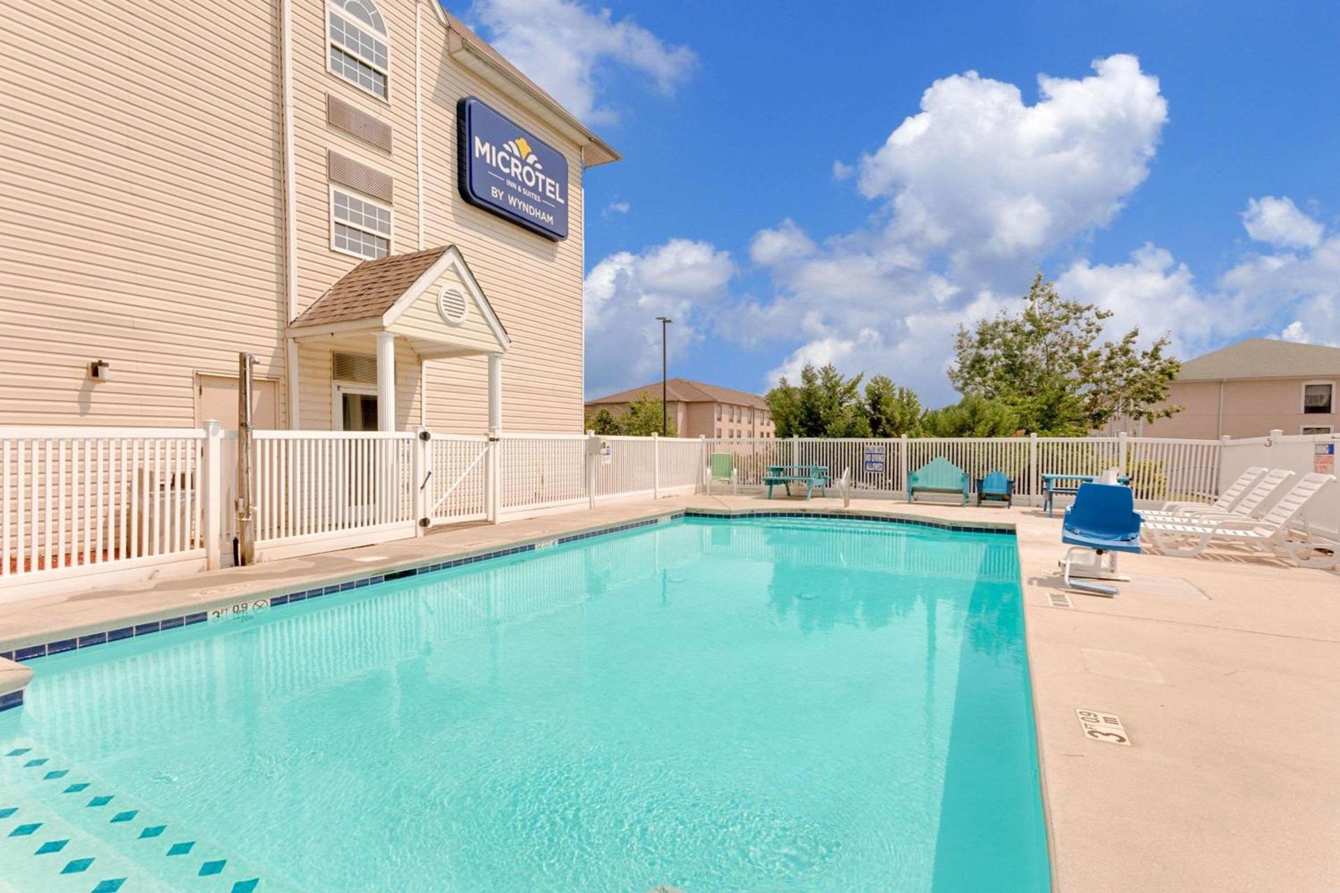 Microtel Inn & Suites by Wyndham Augusta/Riverwatch photo 48