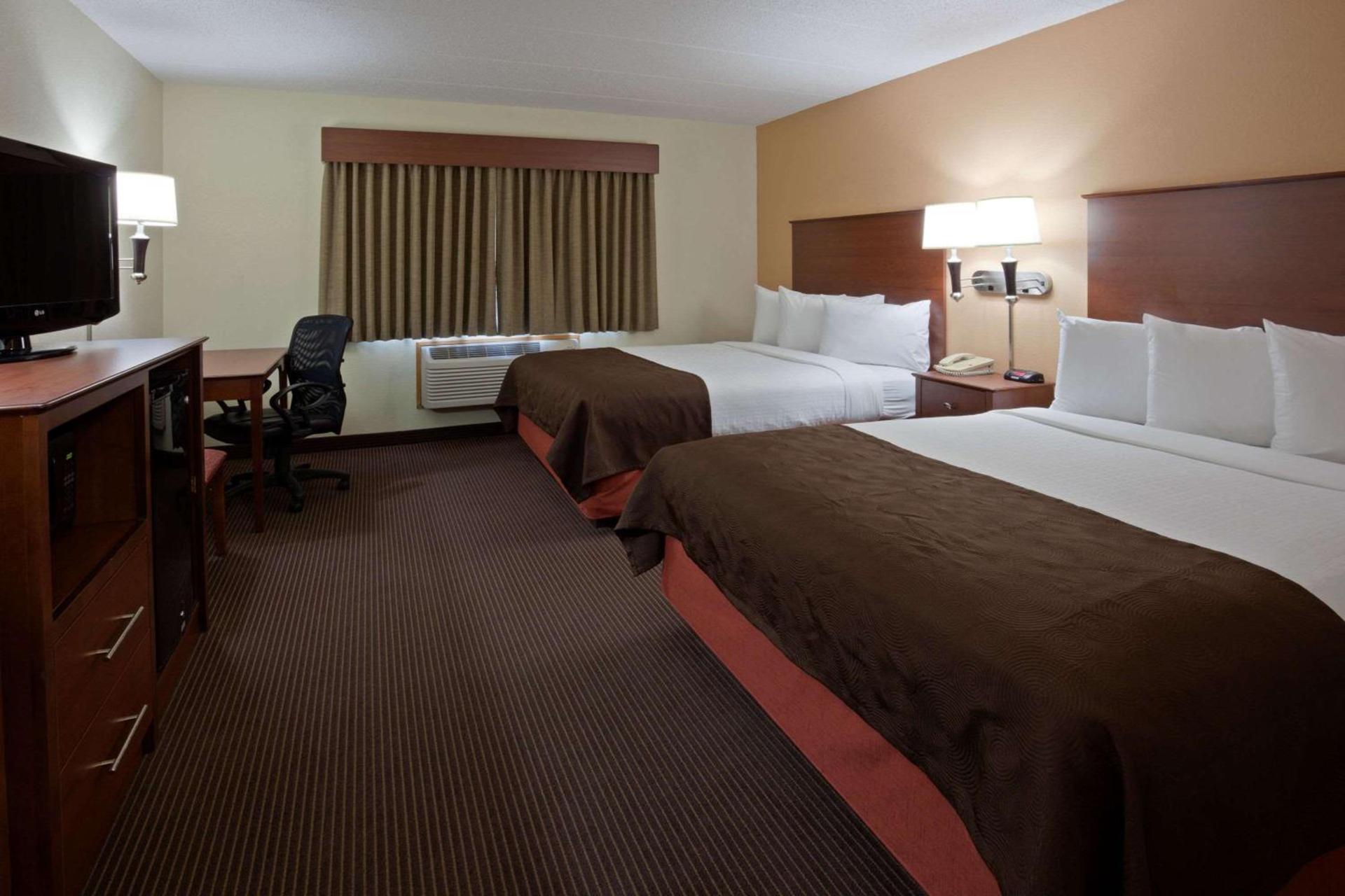 AmericInn by Wyndham Bismarck photo 15