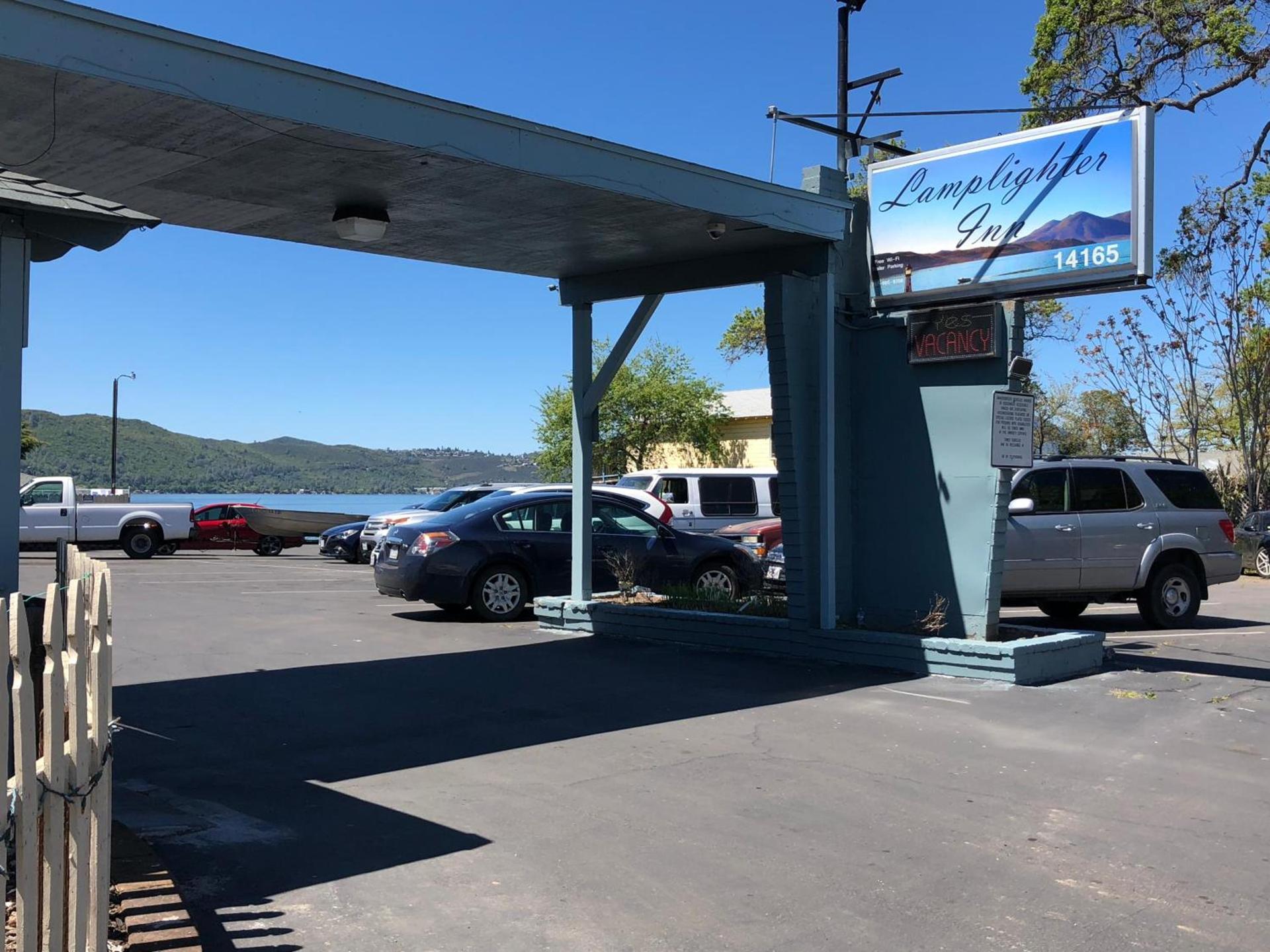 Lamplighter Motel Clearlake photo 9