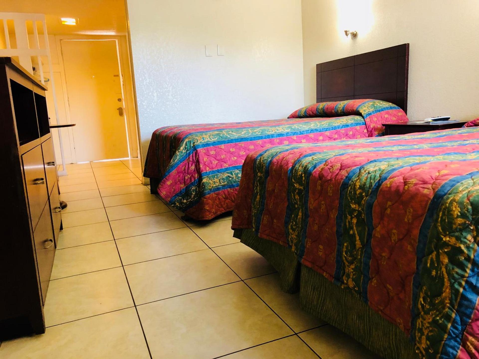 Sunset Inn- Fort Pierce, FL photo 62