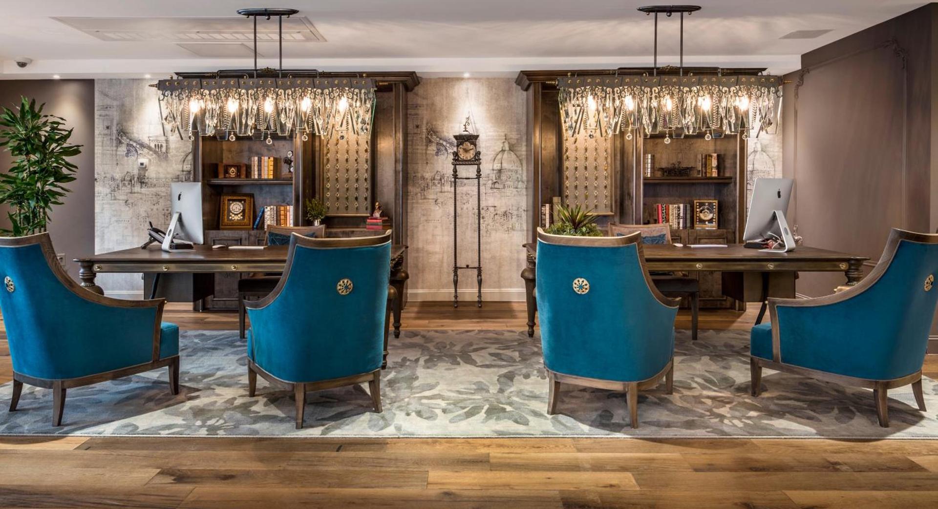 The Ivey's Hotel photo 2