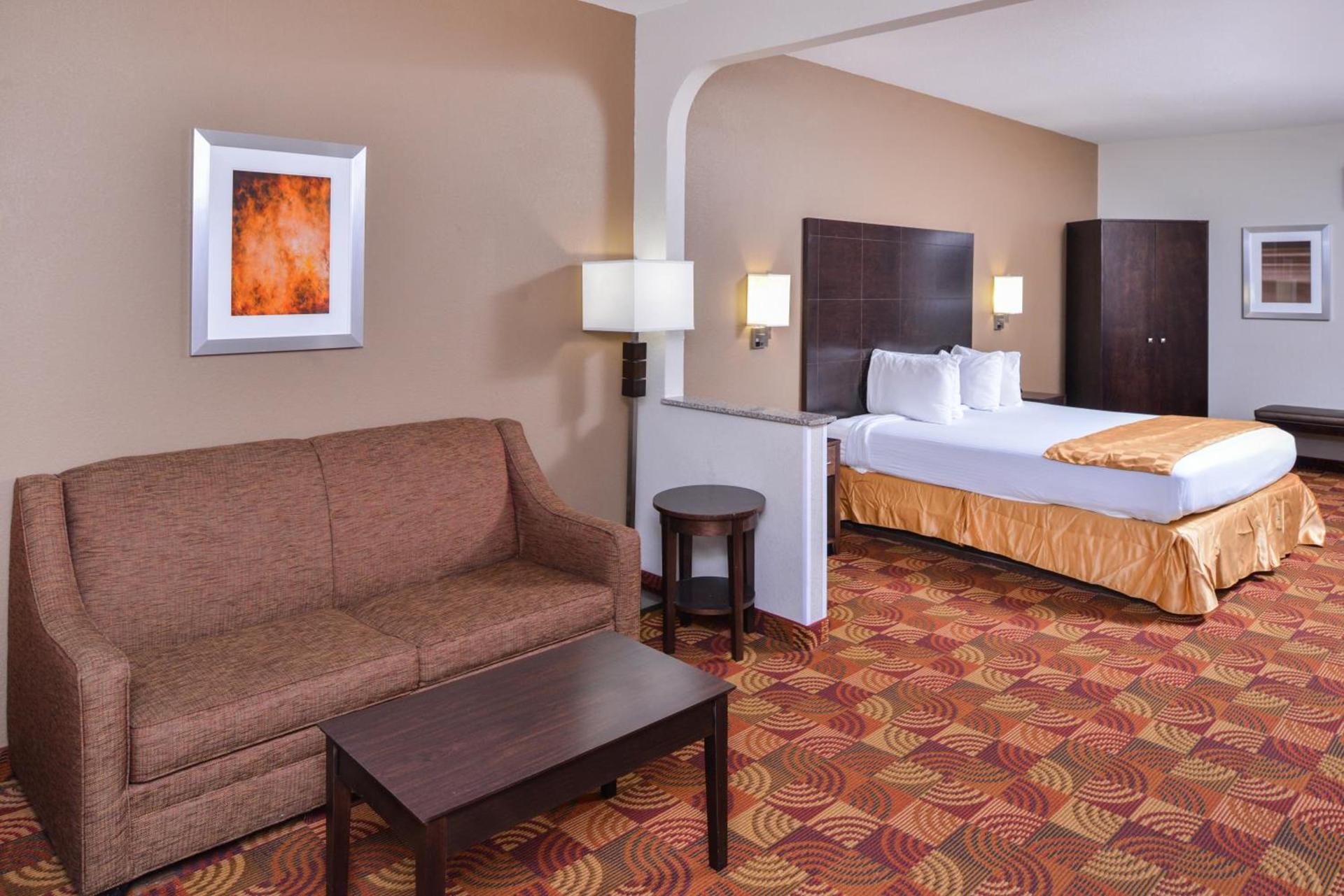 Americas Best Value Inn & Suites Bastrop photo 20