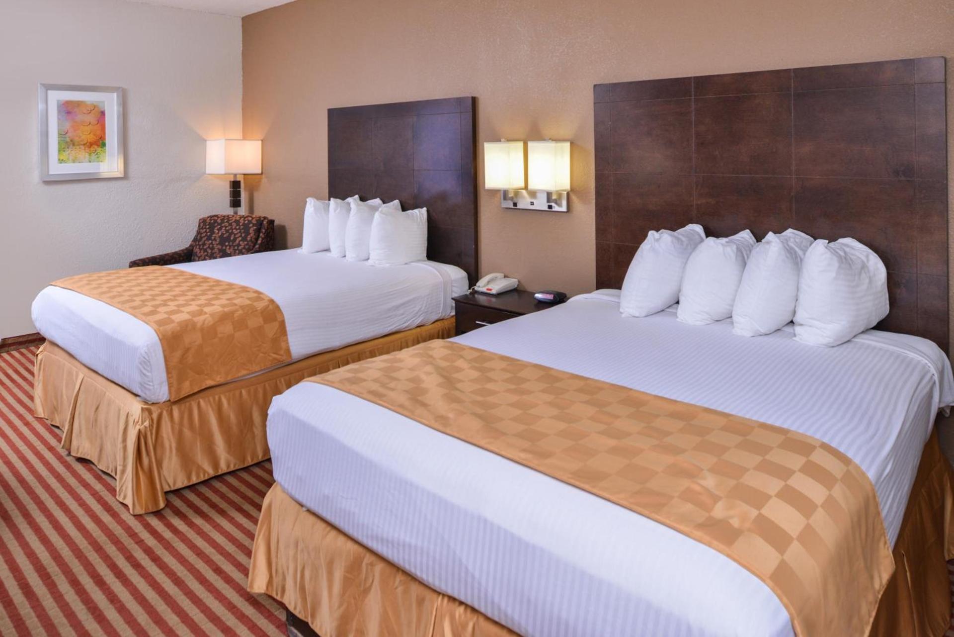 Americas Best Value Inn & Suites Bastrop photo 11