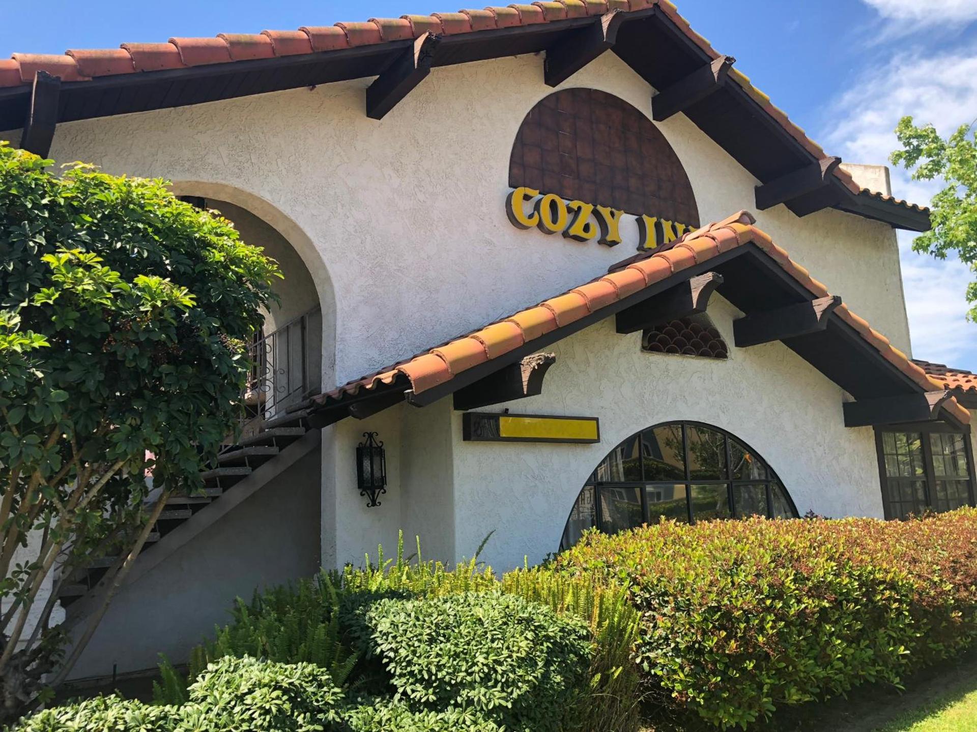 Cozy Inn photo 55