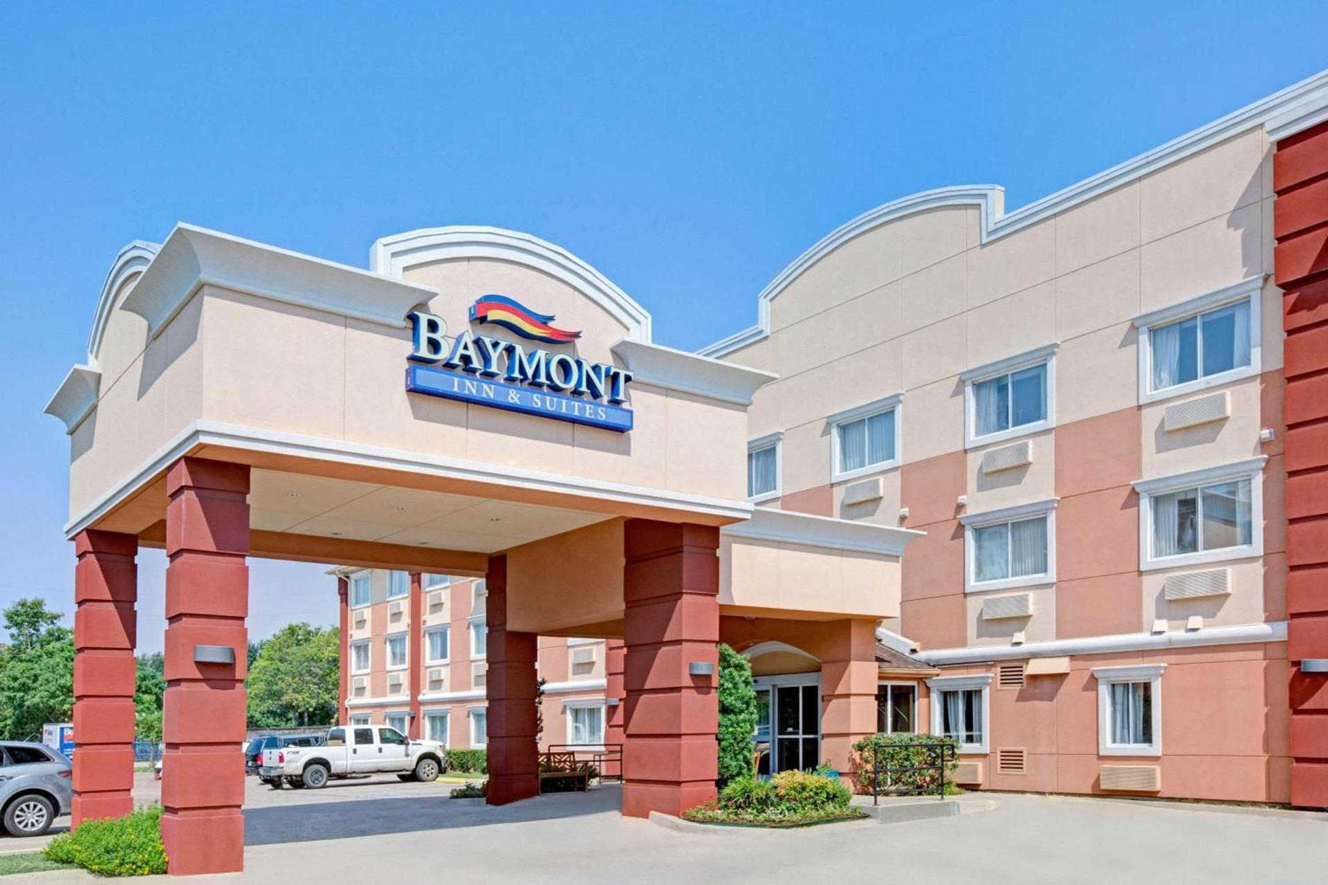 Baymont by Wyndham Dallas/ Love Field photo 1