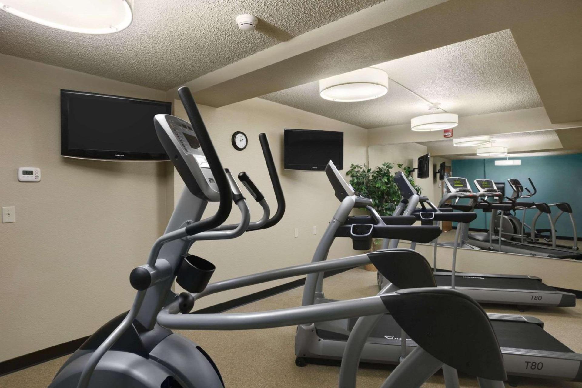 Days Inn by Wyndham Helena photo 4