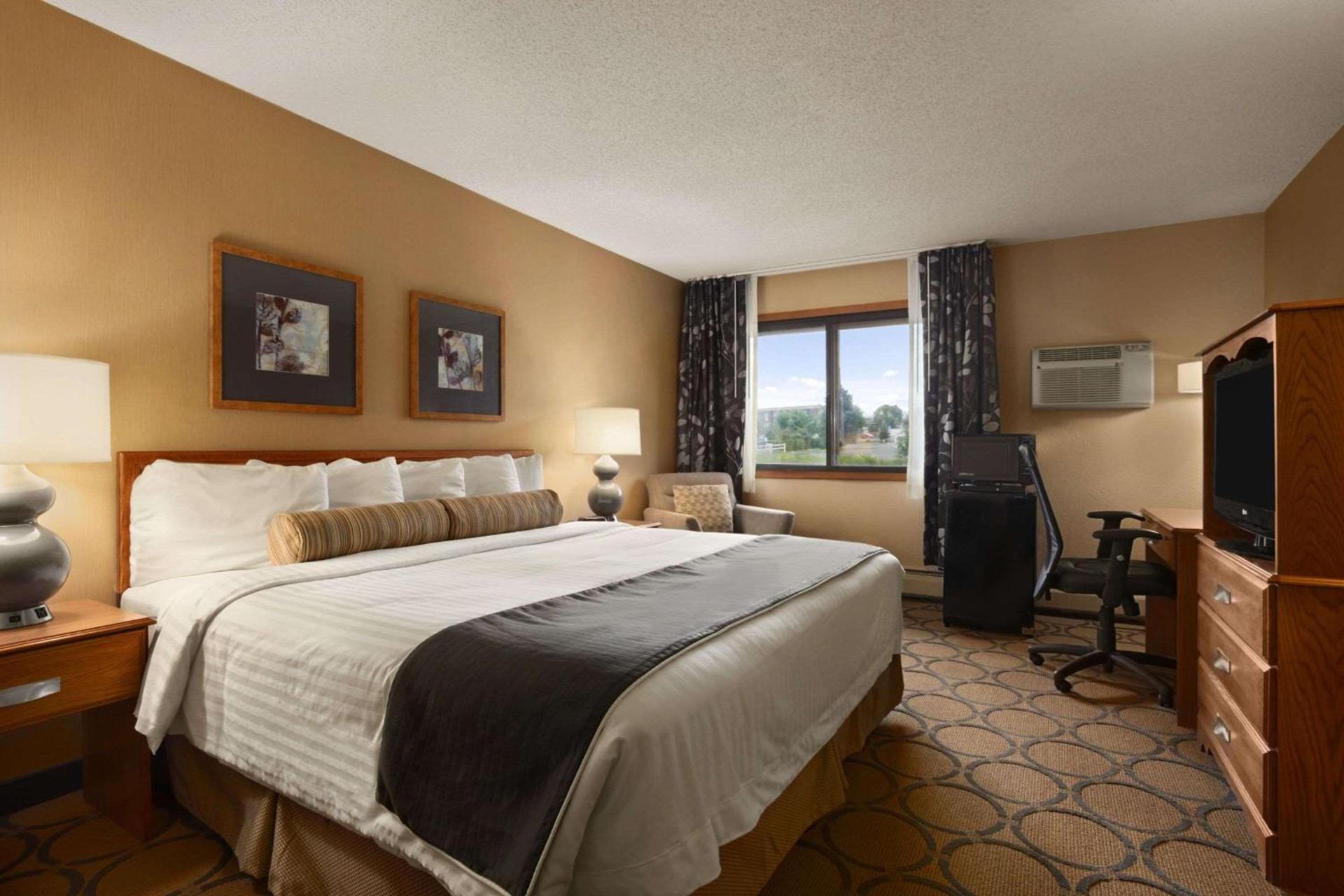 Days Inn by Wyndham Helena photo 6