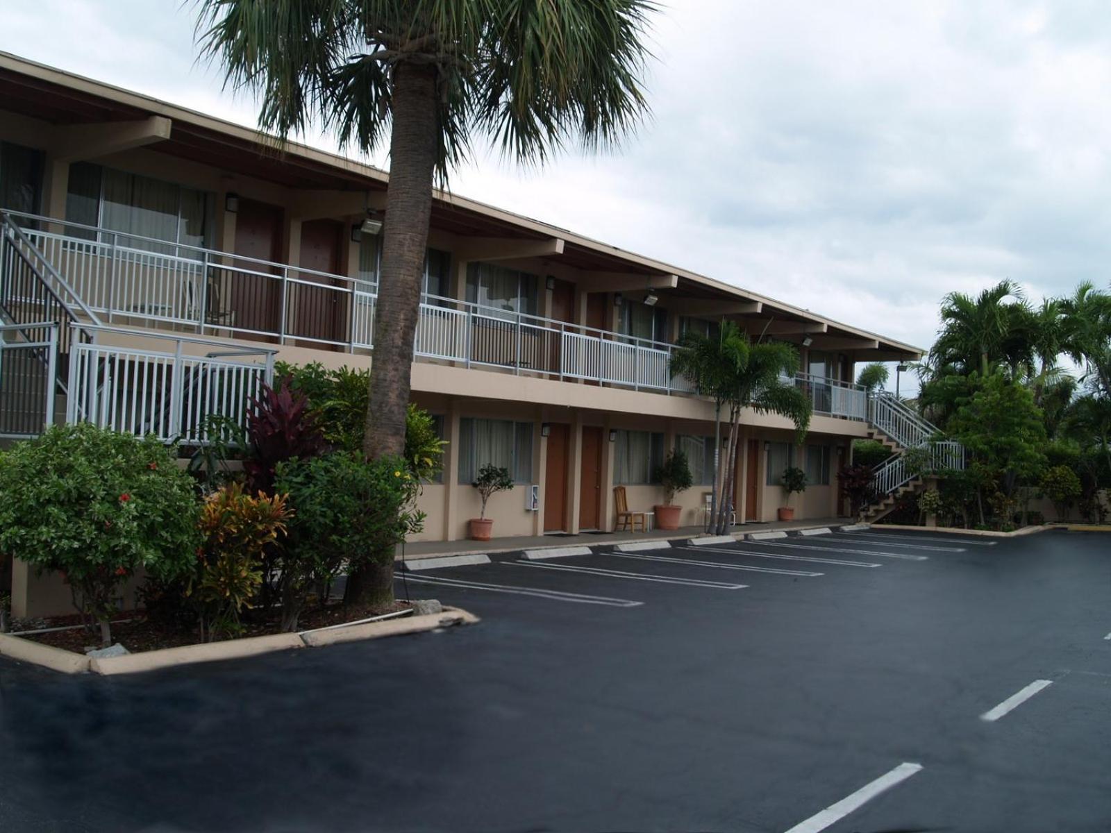 Parkview Motor Lodge photo 14