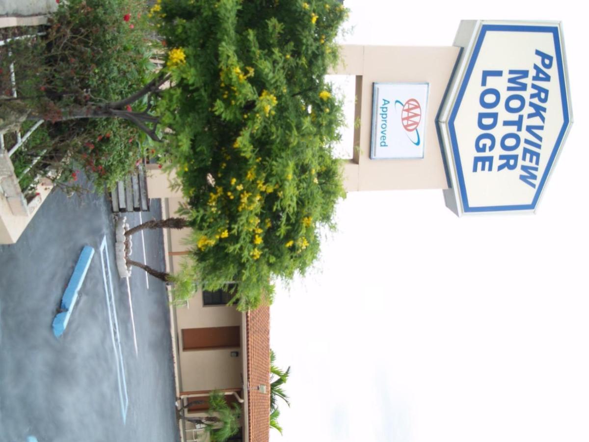 Parkview Motor Lodge photo 9