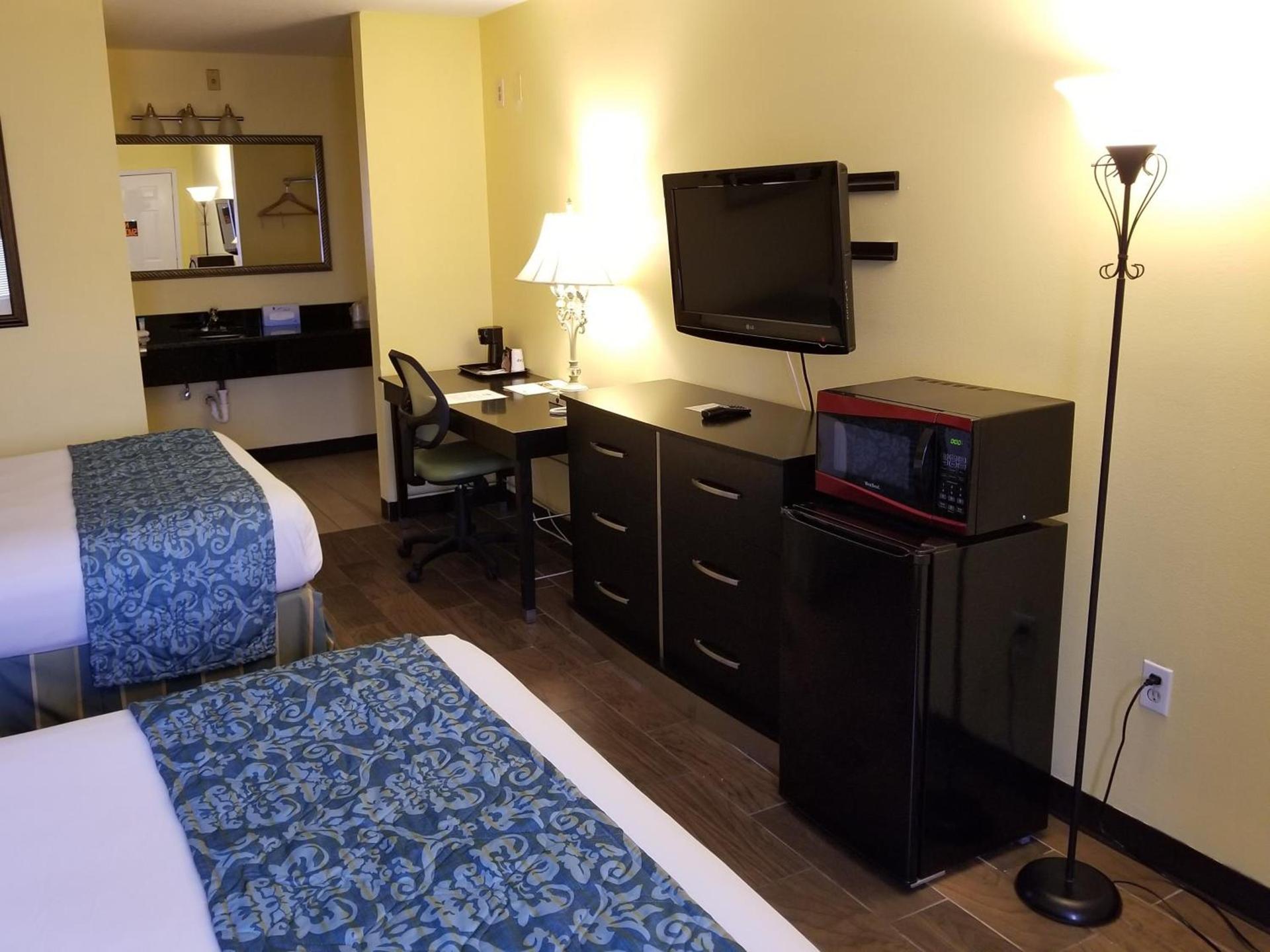 Shining Light Inn & Suites photo 9