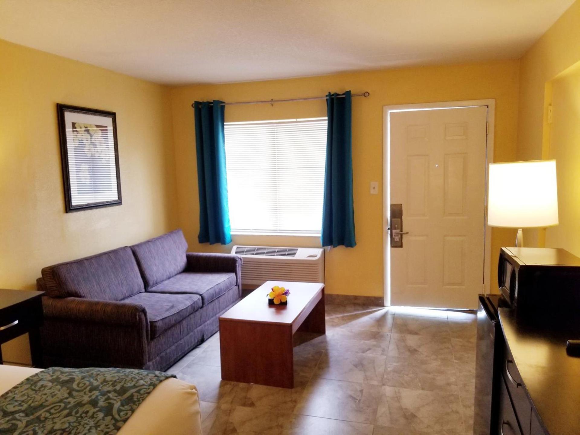 Shining Light Inn & Suites photo 7