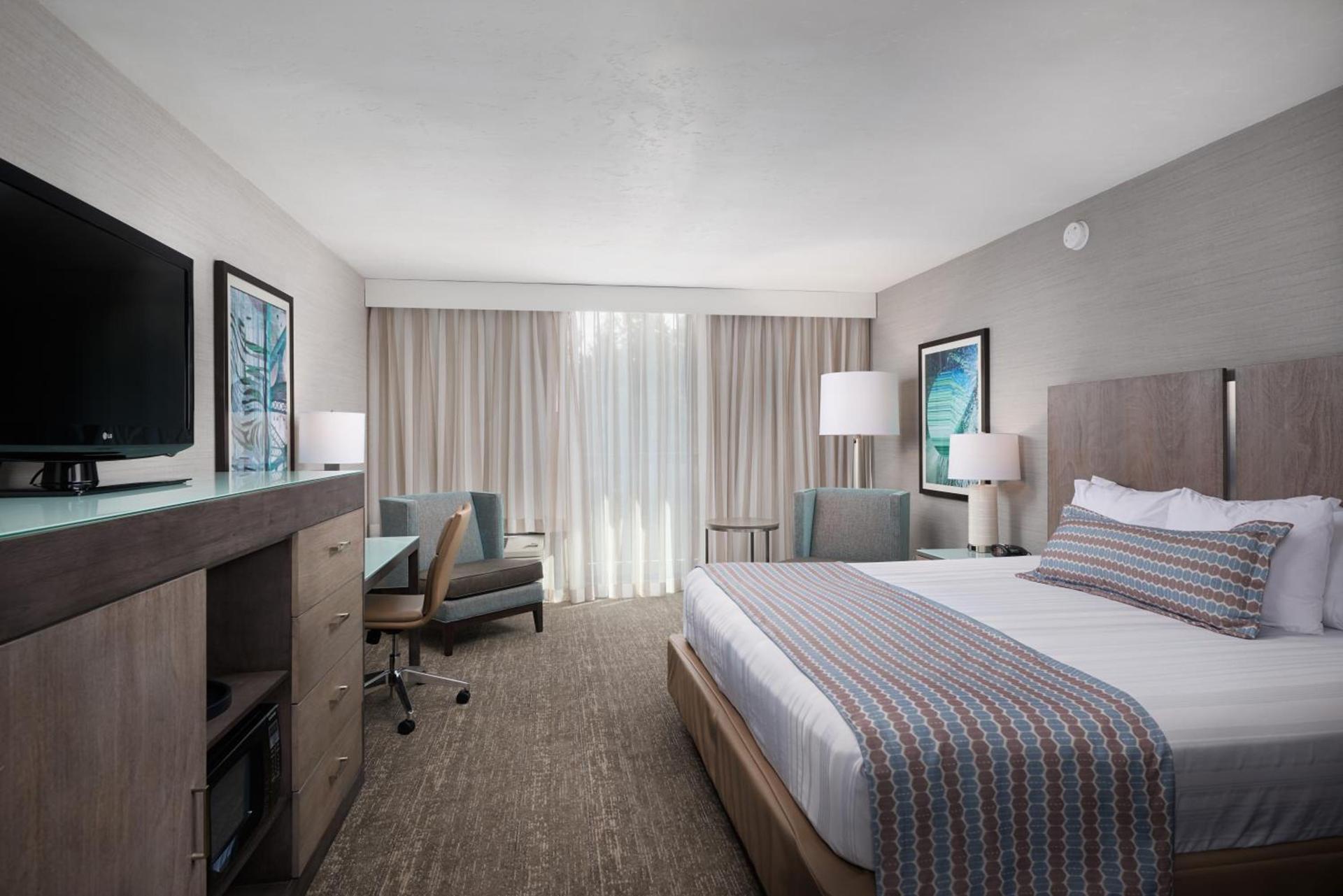Best Western Plus Agate Beach Inn photo 44