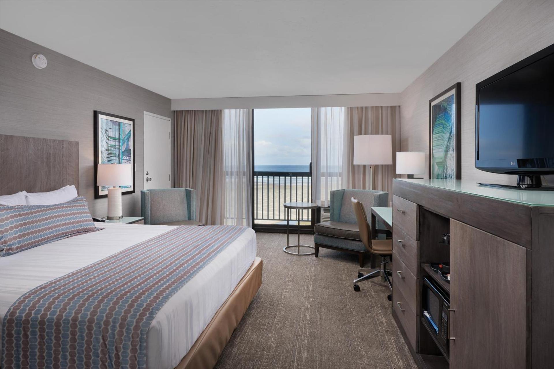 Best Western Plus Agate Beach Inn photo 22