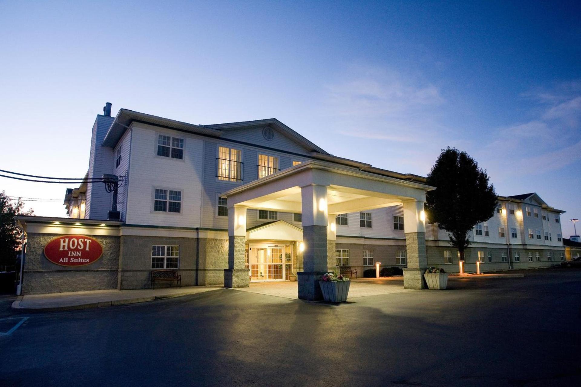 Host Inn an All Suites Hotel photo 14