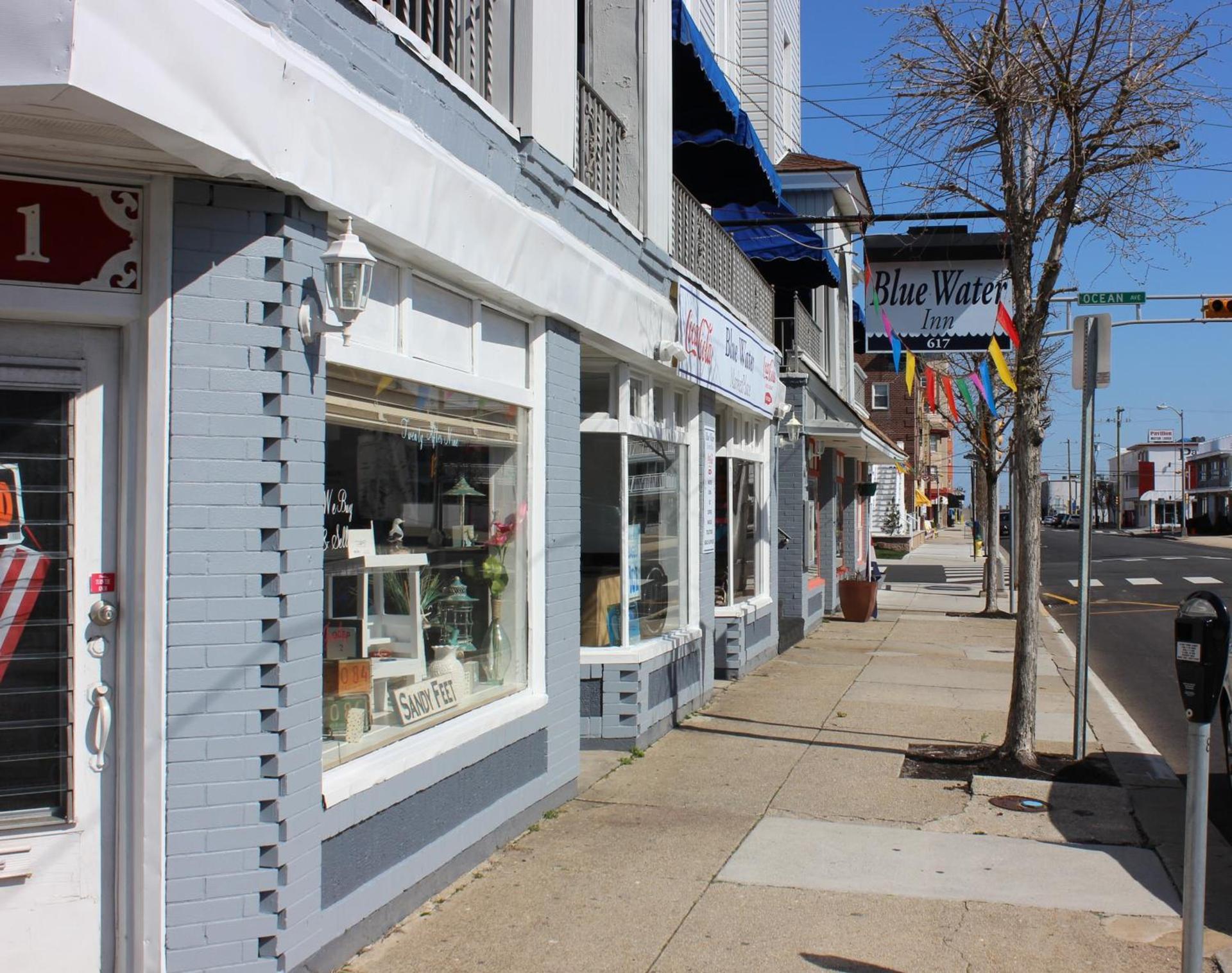Blue Water Inn photo 9
