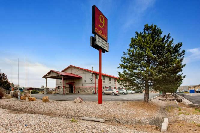 Motel 9 photo 1