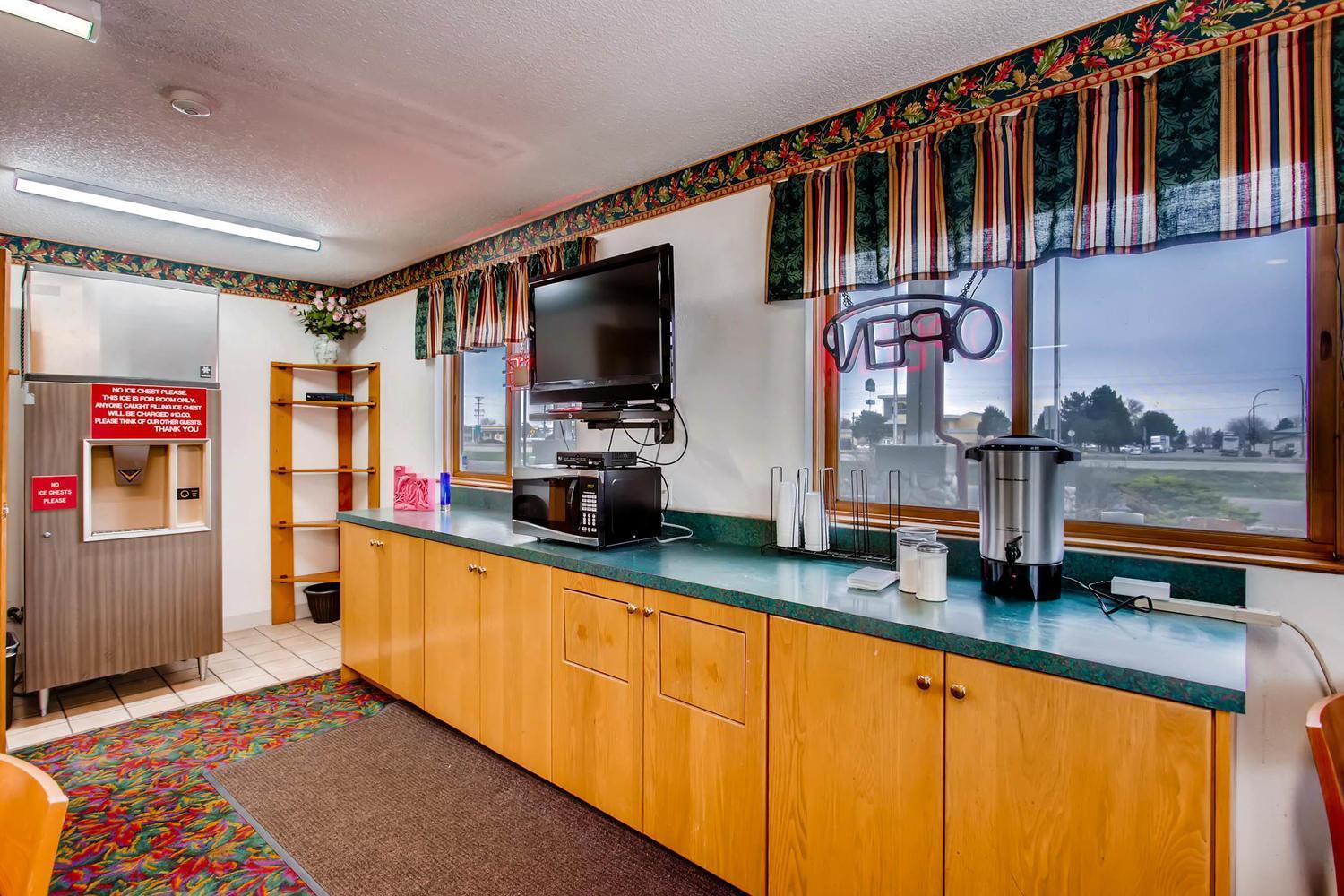 Motel 9 photo 18