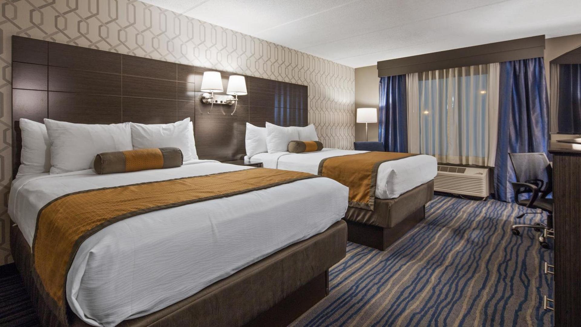 Best Western Plus Bowling Green photo 41