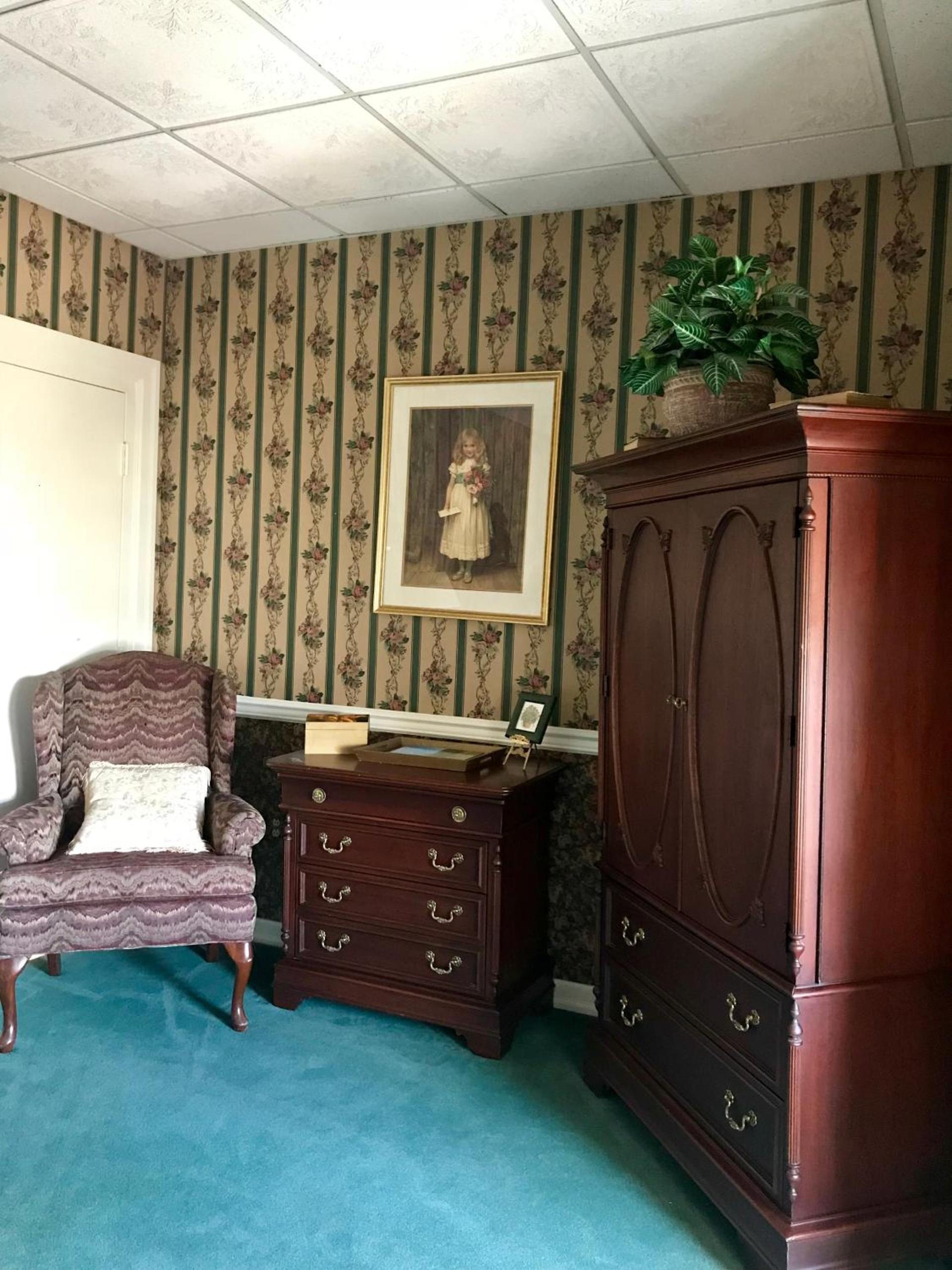 Waynebrook Inn photo 26