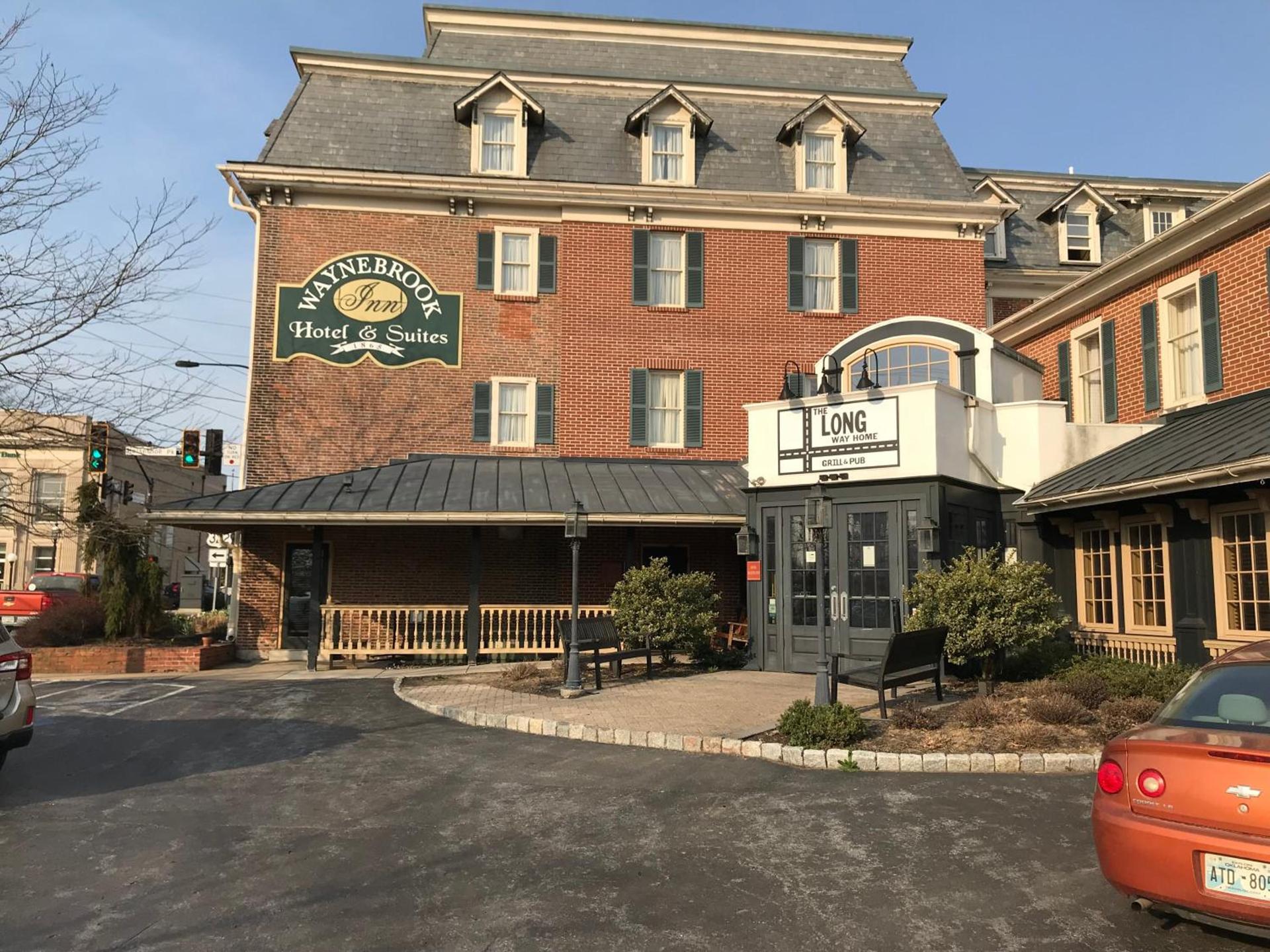 Waynebrook Inn photo 1