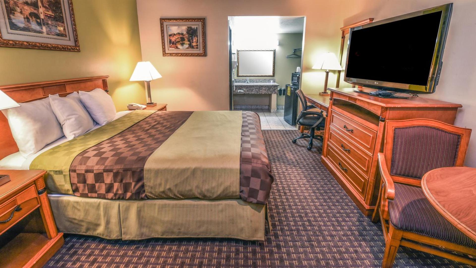 Chariot Inn Glendale - Pasadena photo 17