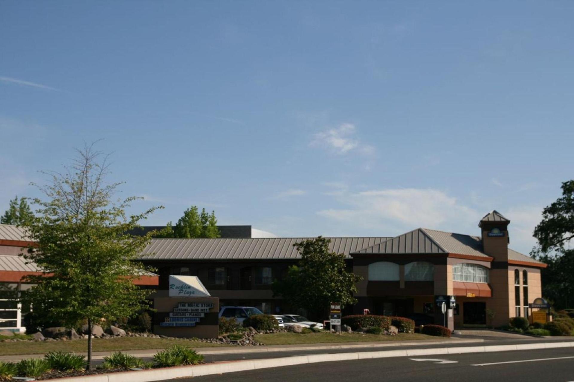 Days Inn by Wyndham Rocklin/Sacramento photo 17