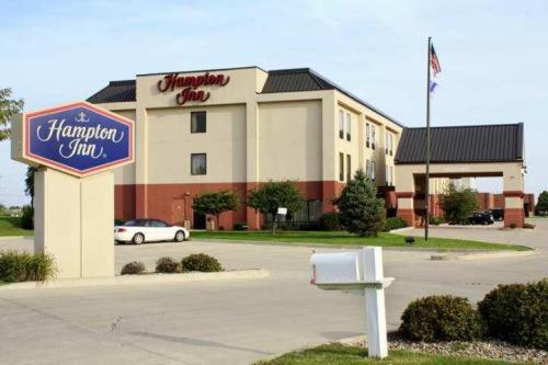 Hampton Inn Bloomington West photo 27