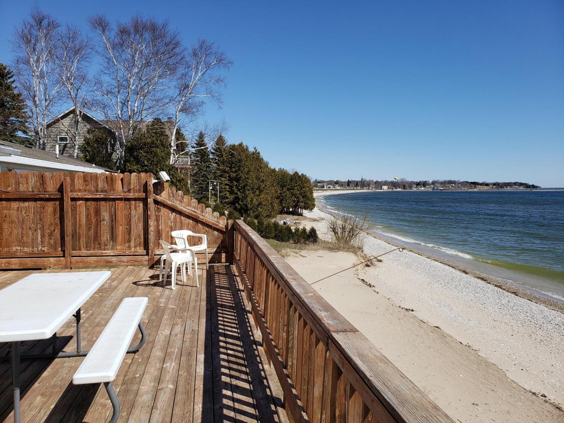 Algoma Beach Motel photo 46
