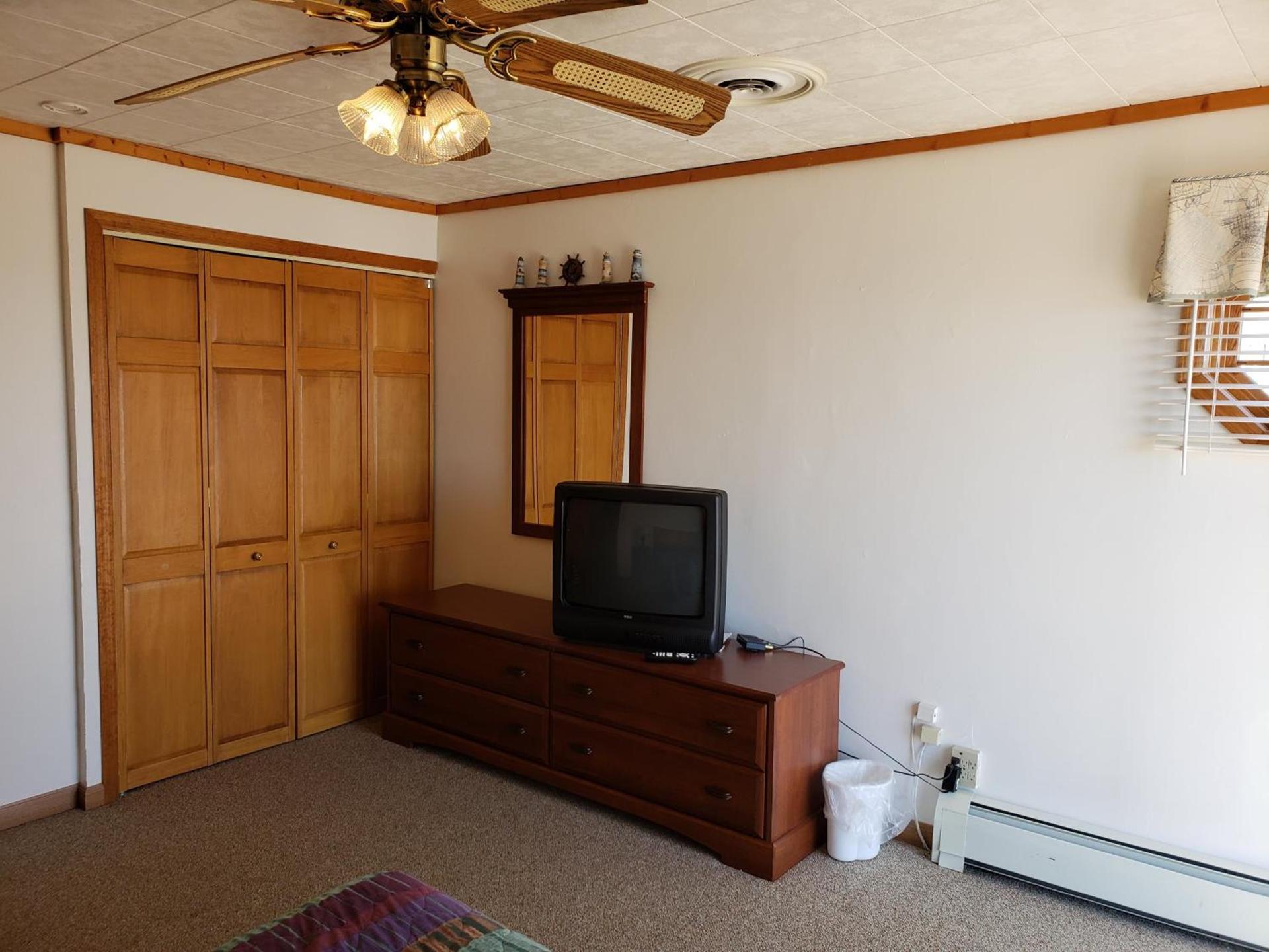 Algoma Beach Motel photo 55