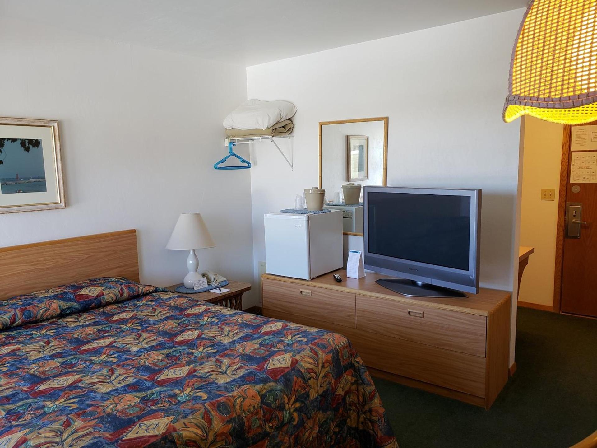 Algoma Beach Motel photo 43