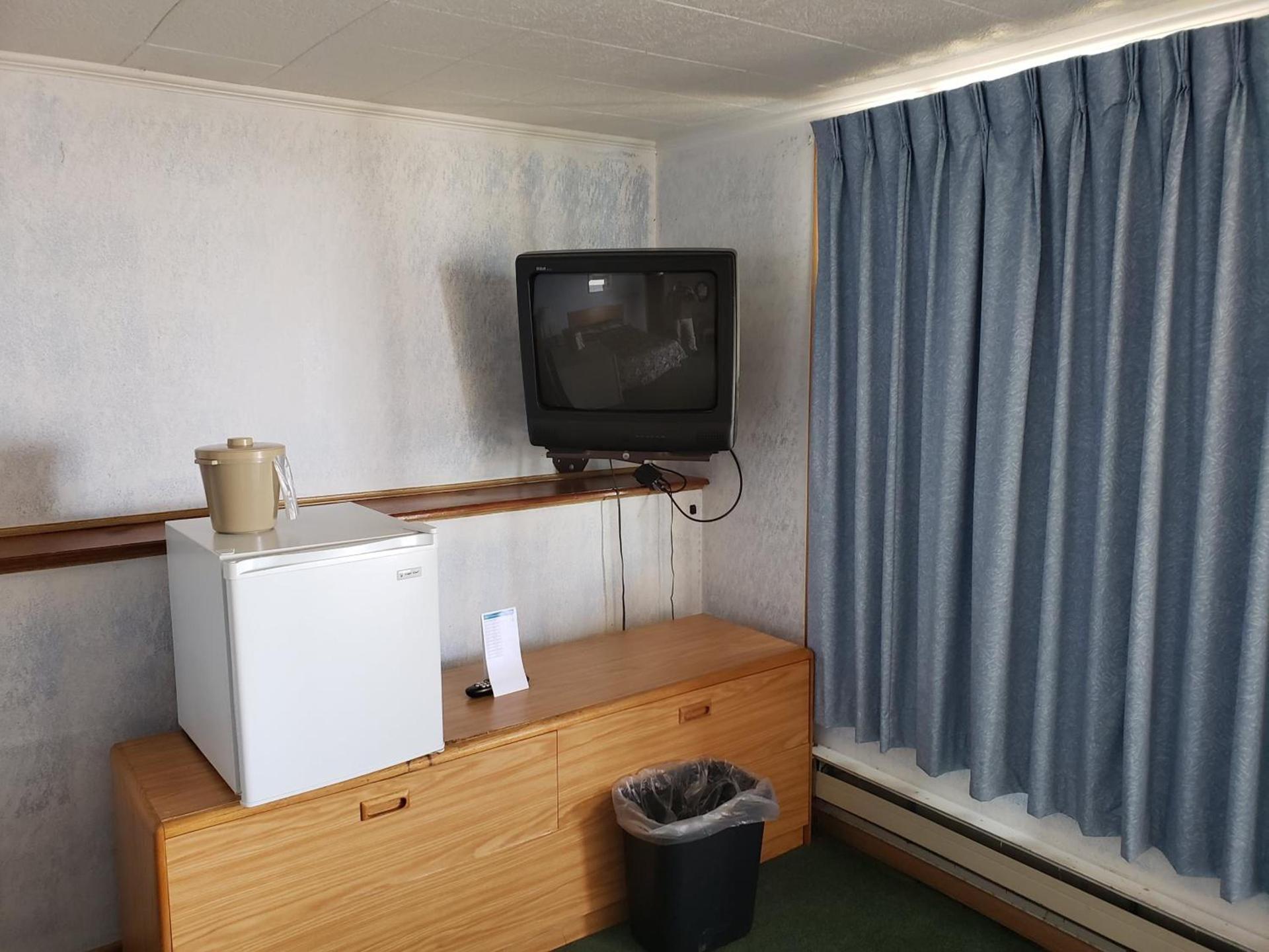 Algoma Beach Motel photo 33