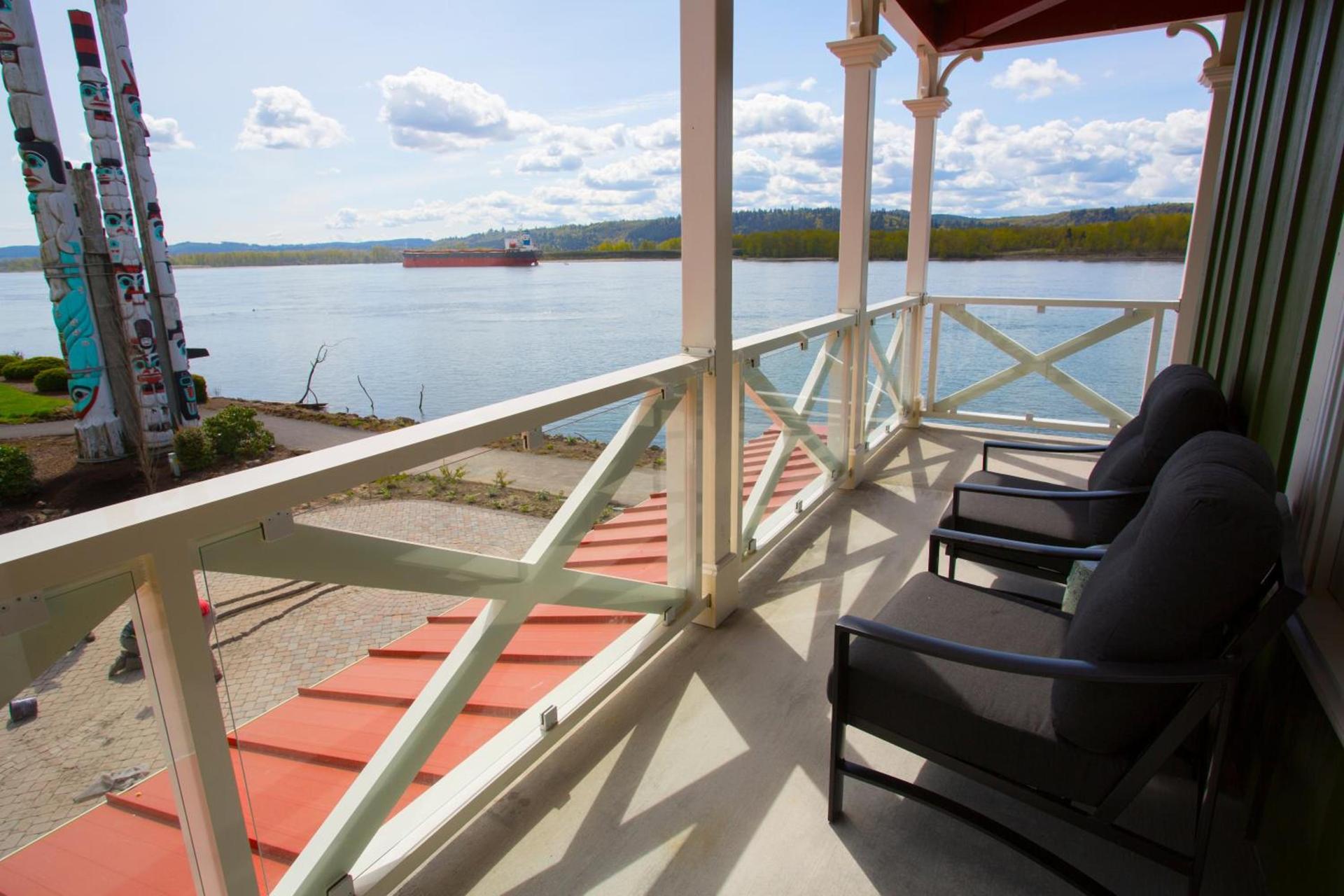 McMenamins Kalama Harbor Lodge photo 44