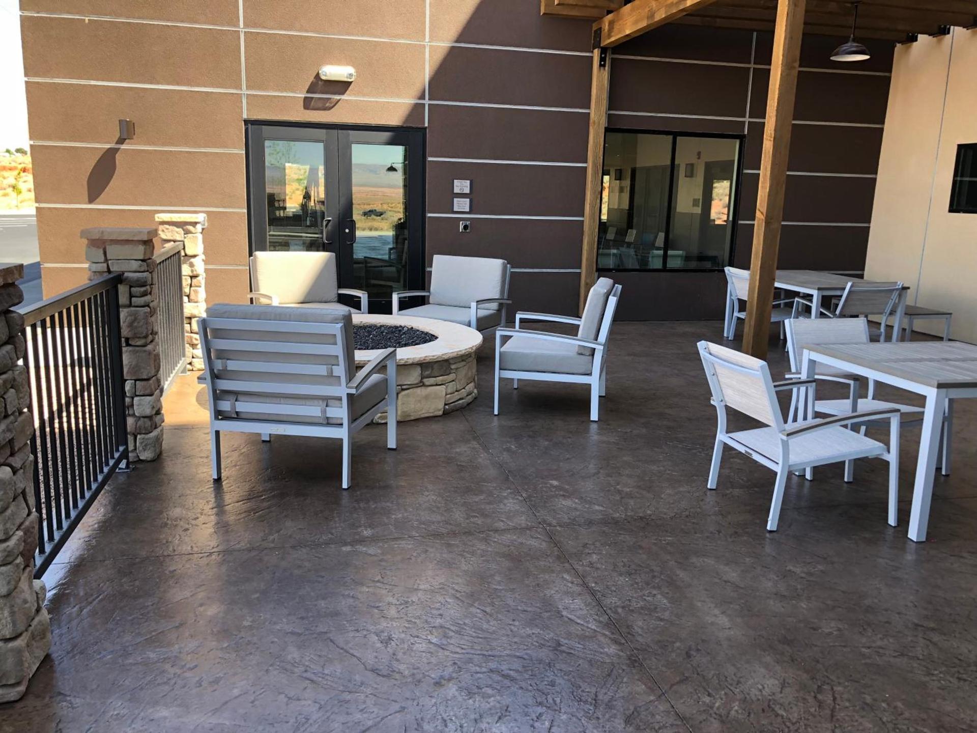 Country Inn & Suites by Radisson, Page, AZ photo 24