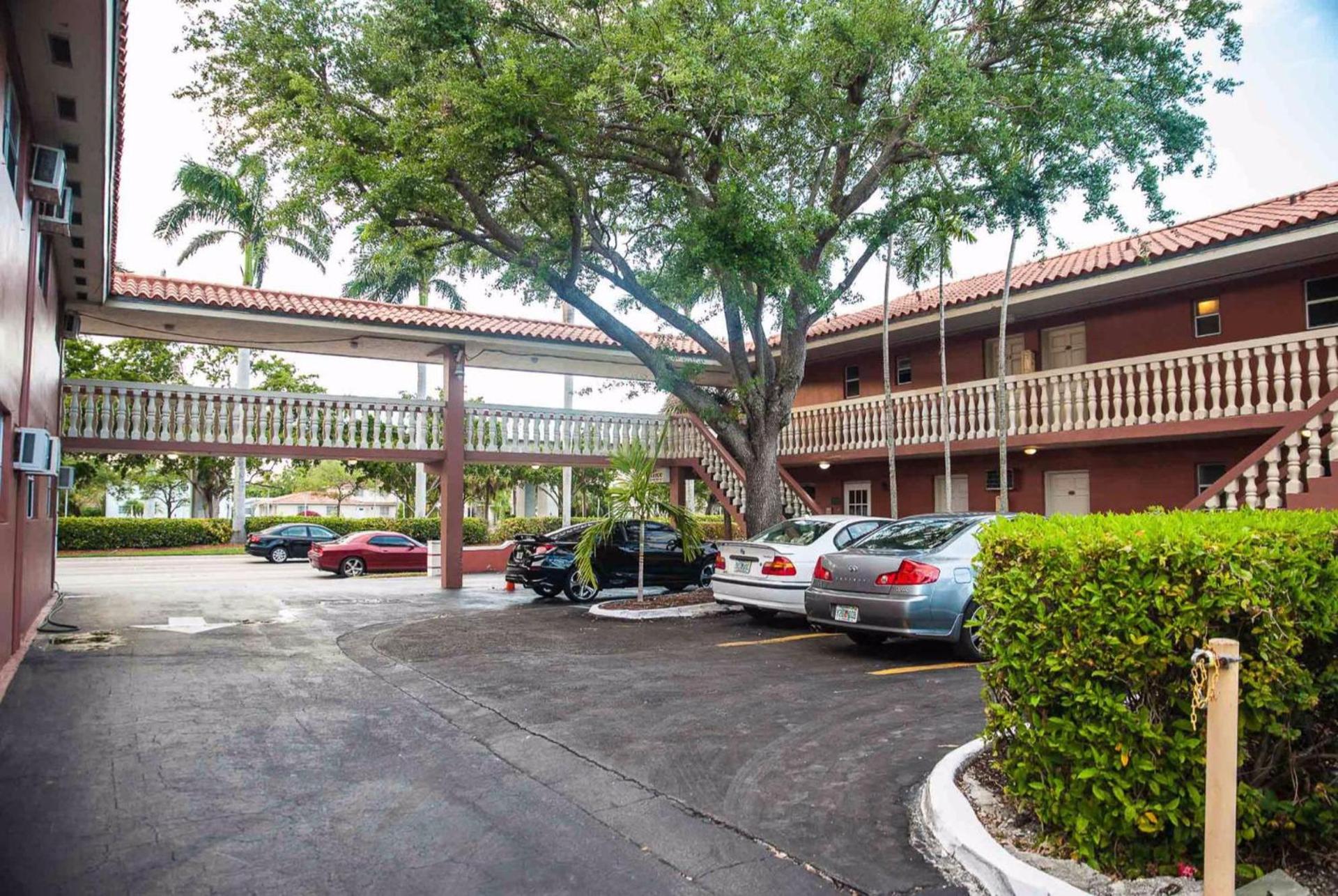 Gables Inn photo 4