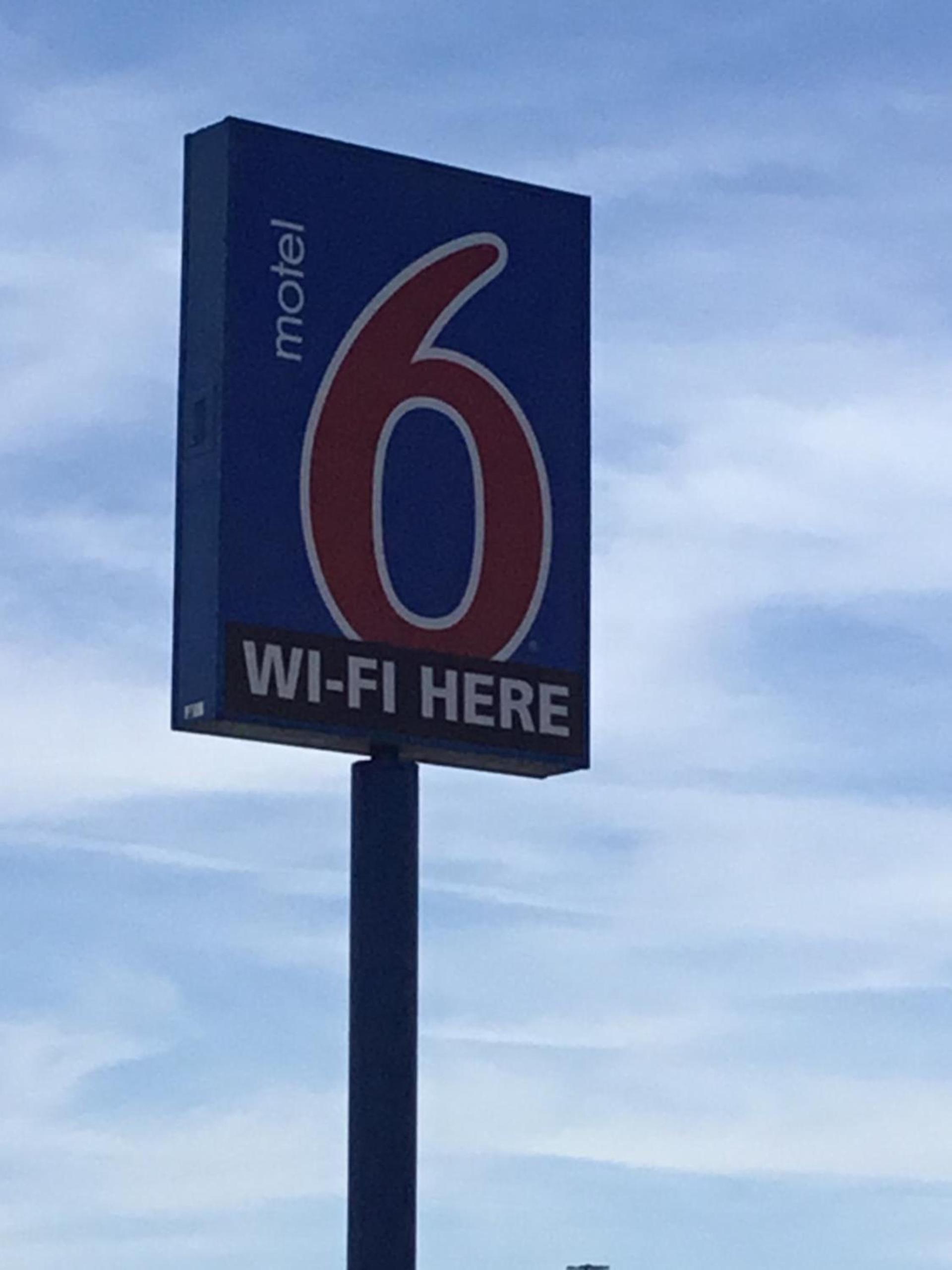 Motel 6-Augusta, KS photo 48