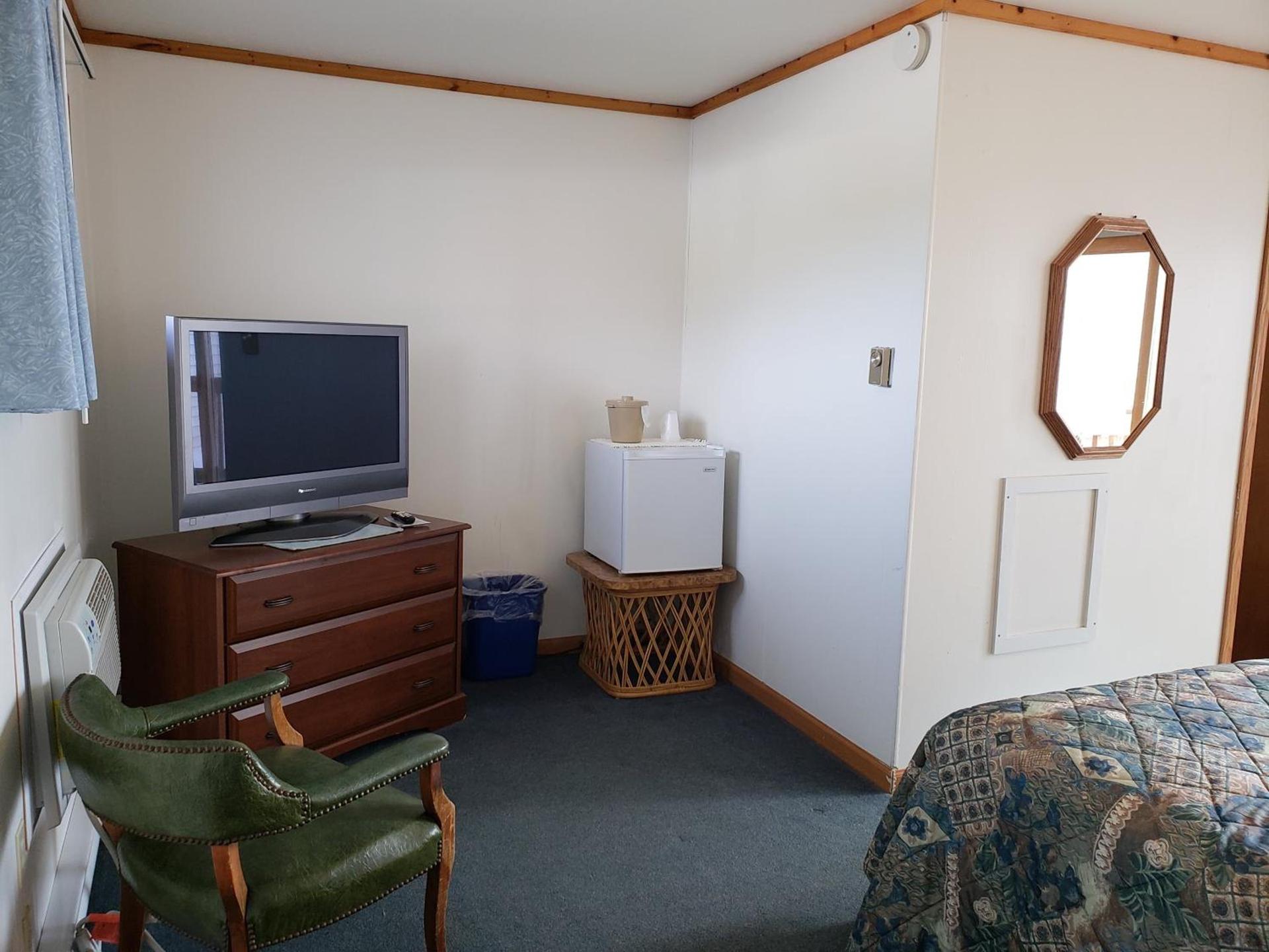 Algoma Beach Motel photo 13