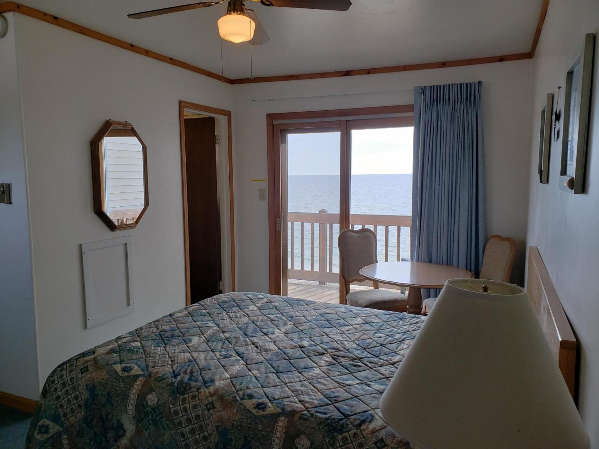 Algoma Beach Motel photo 14