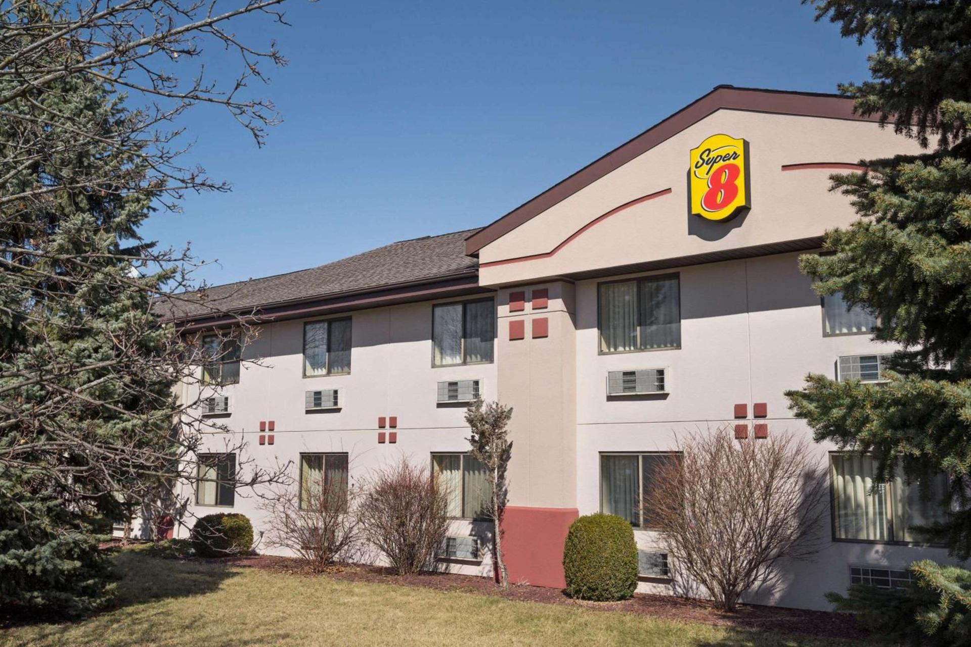 Super 8 by Wyndham Ithaca photo 7