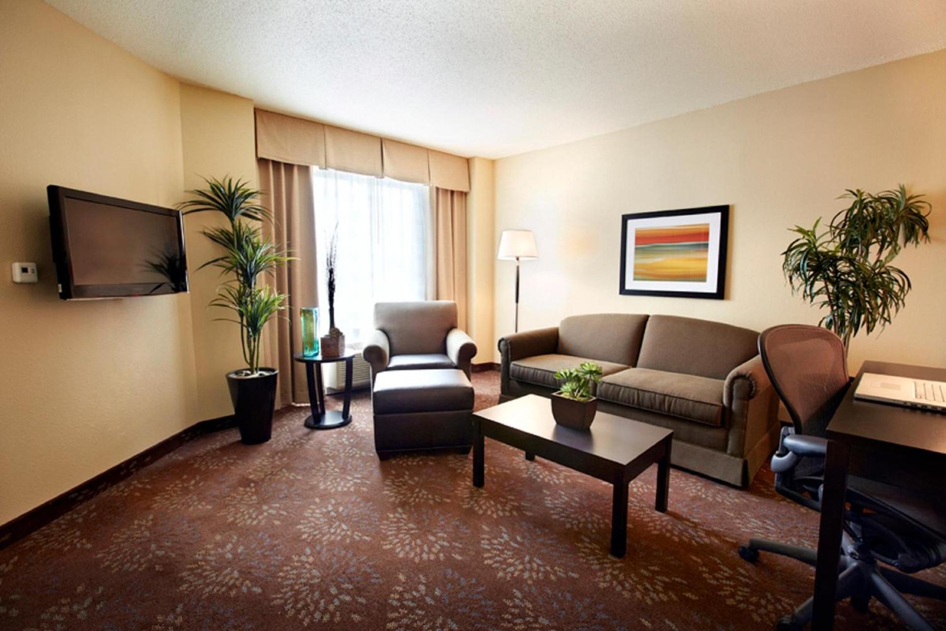 Holiday Inn Indianapolis North-Carmel by IHG photo 7