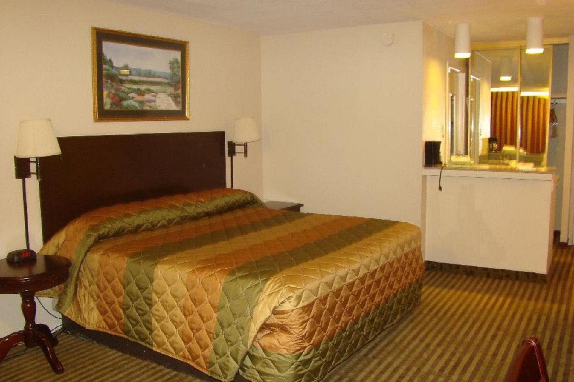 Romana Hotel - Houston Southwest photo 12