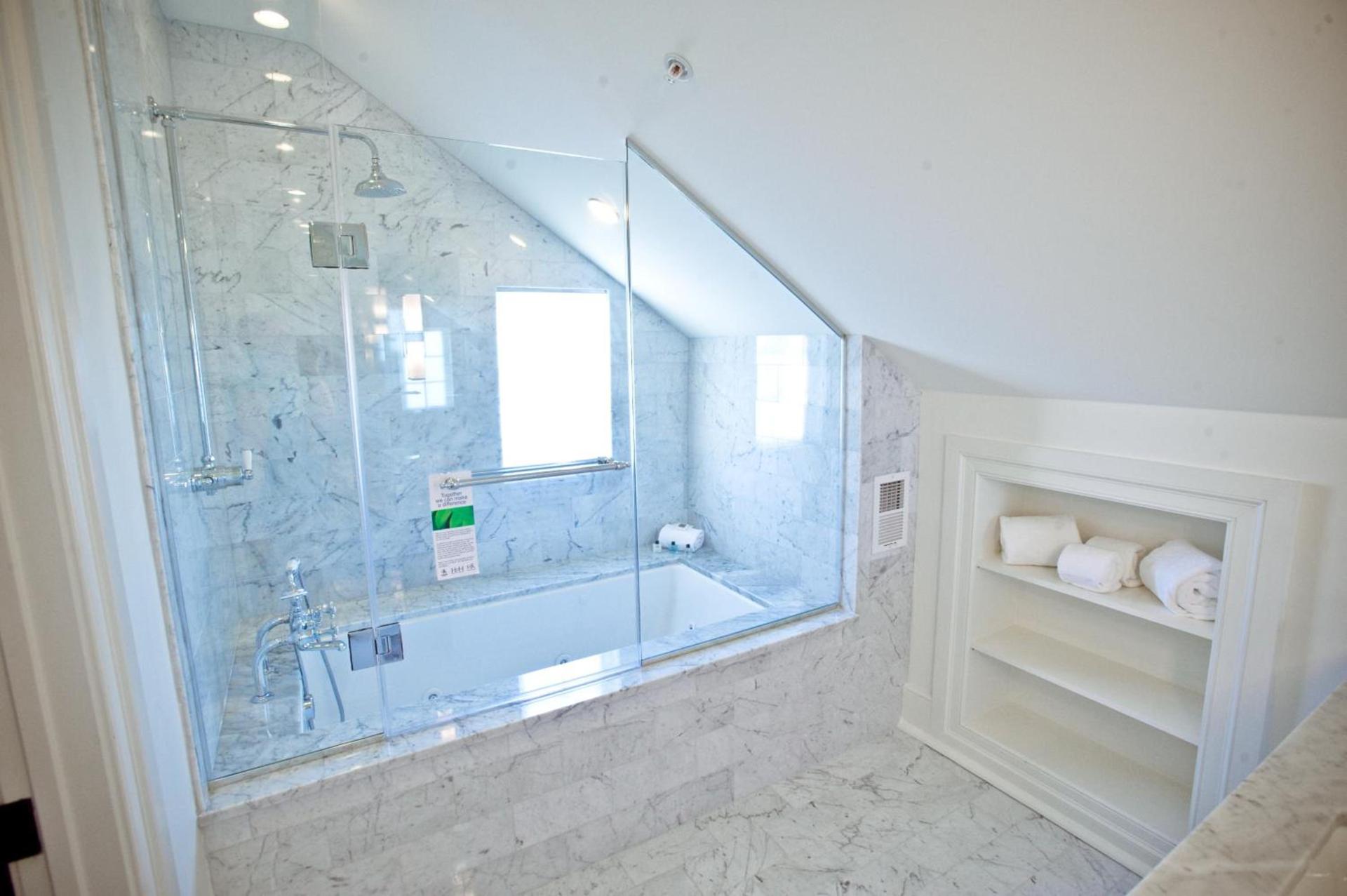 Melrose Mansion photo 5