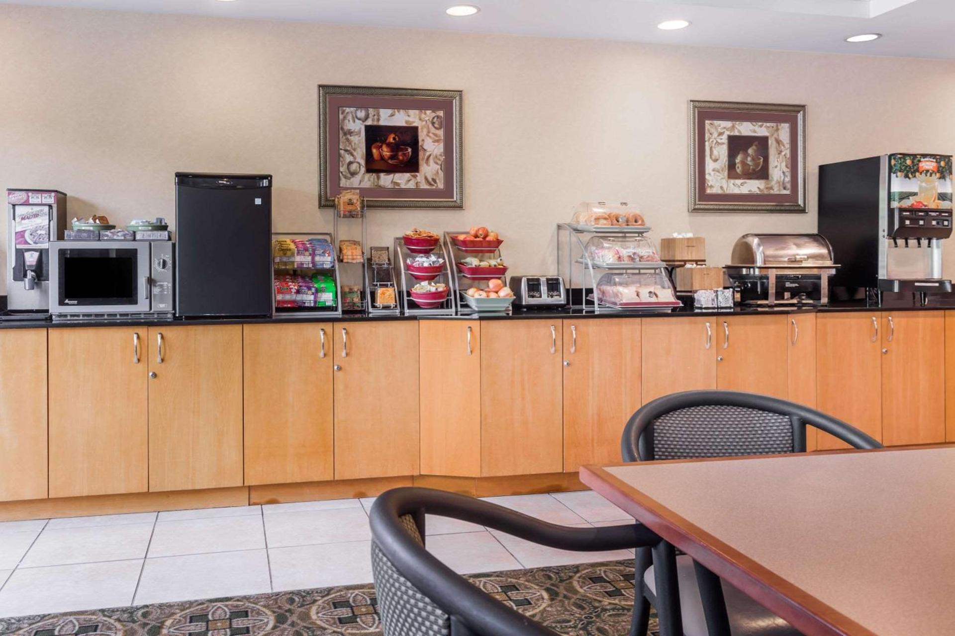 Fairfield by Marriott Inn & Suites LaGrange photo 54