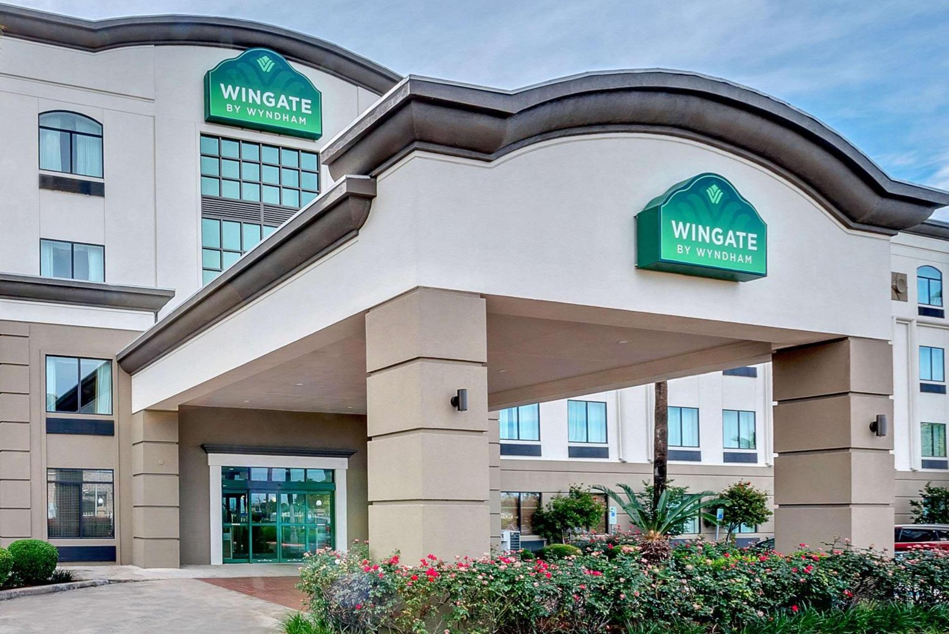 Wingate By Wyndham Houston / Willowbrook photo 1