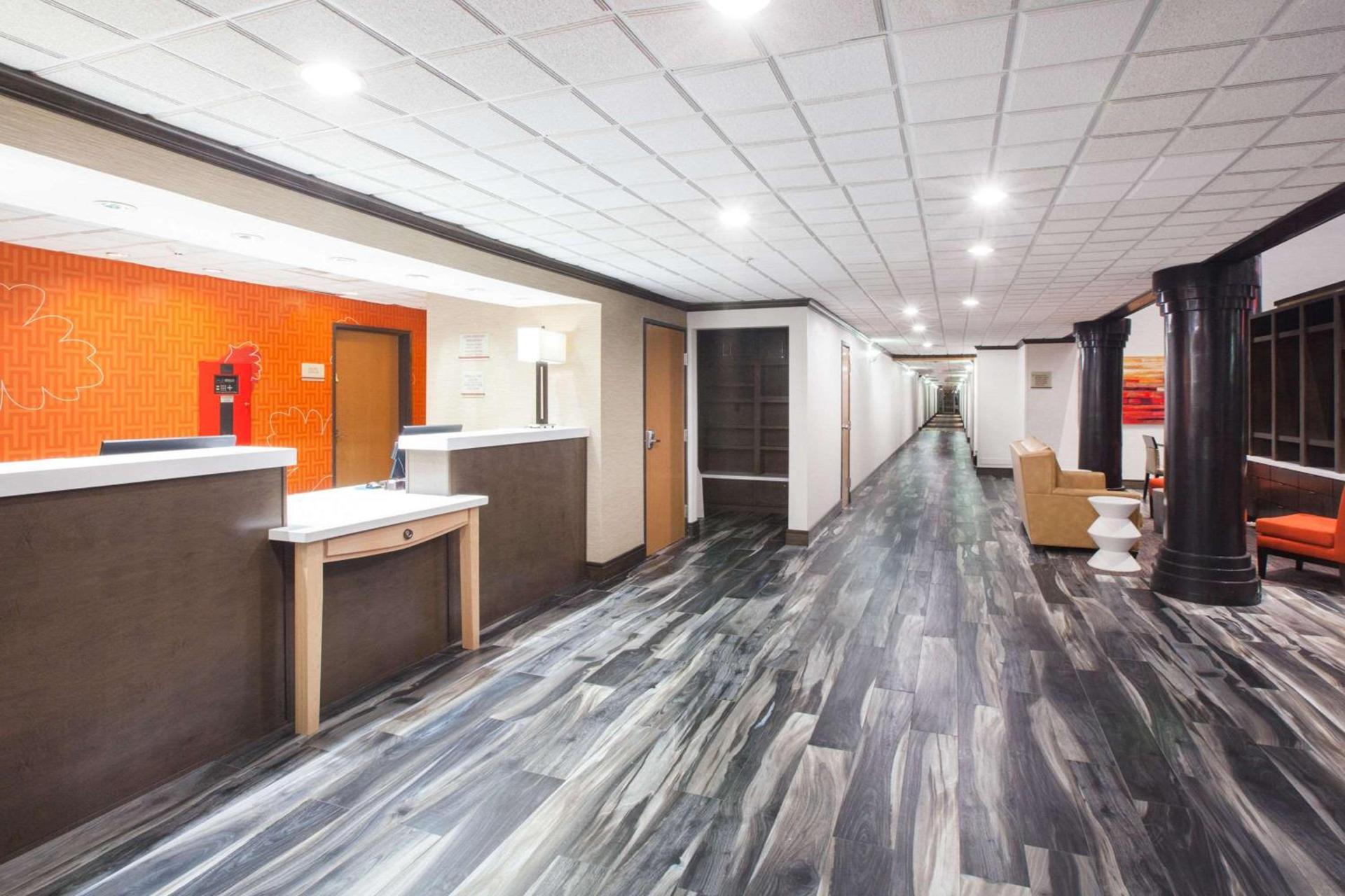 Hawthorn Extended Stay by Wyndham Corpus Christi photo 18