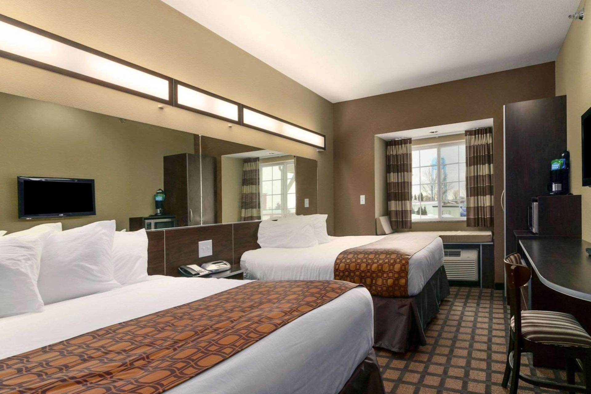 Microtel Inn & Suites by Wyndham Minot photo 29