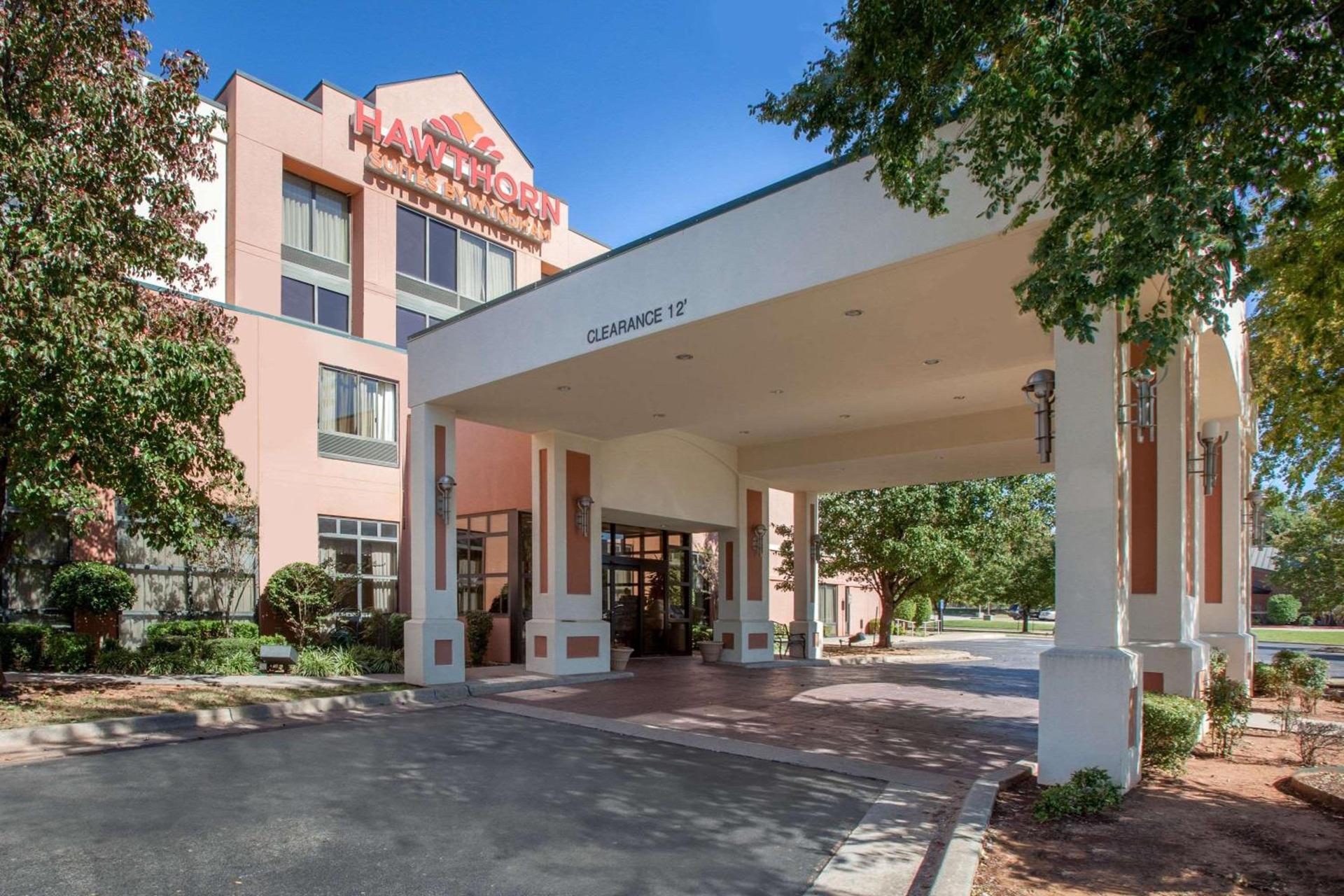 Hawthorn Suites Midwest City — hotel in Midwest City
