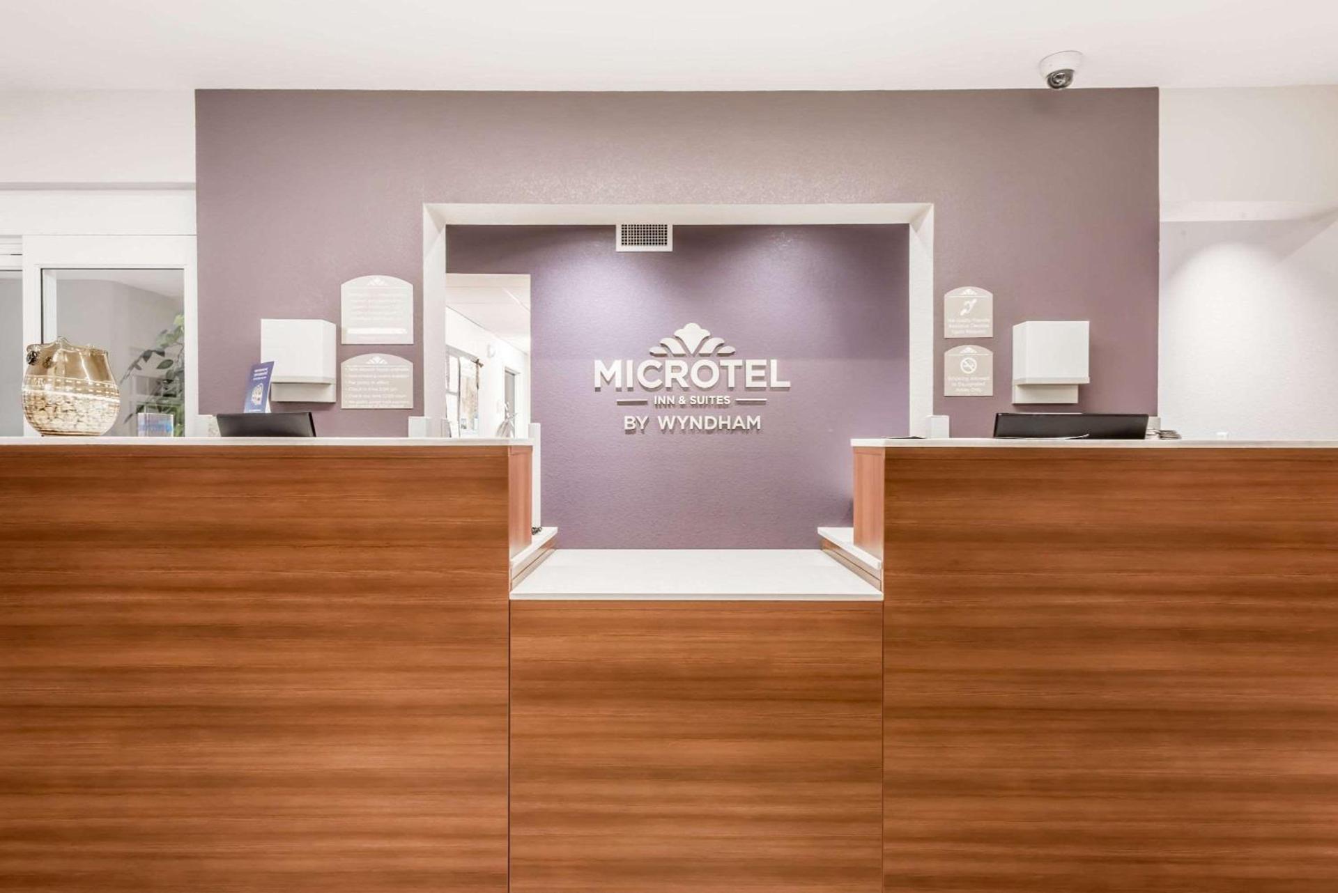 Microtel Inn & Suites by Wyndham Sweetwater photo 7
